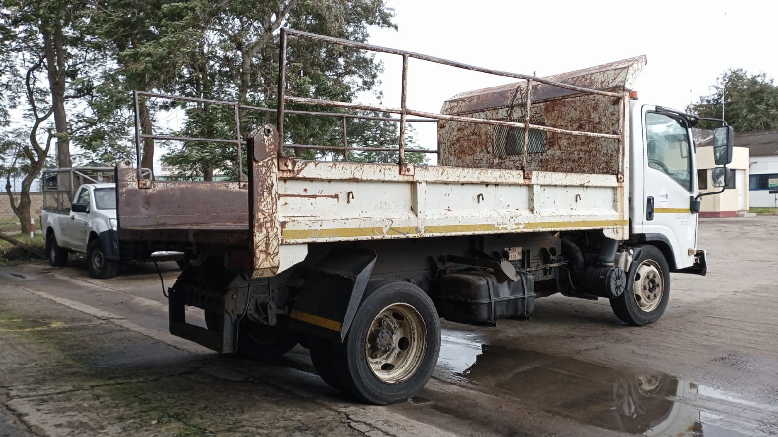 Camioneta Isuzu — imagem 4