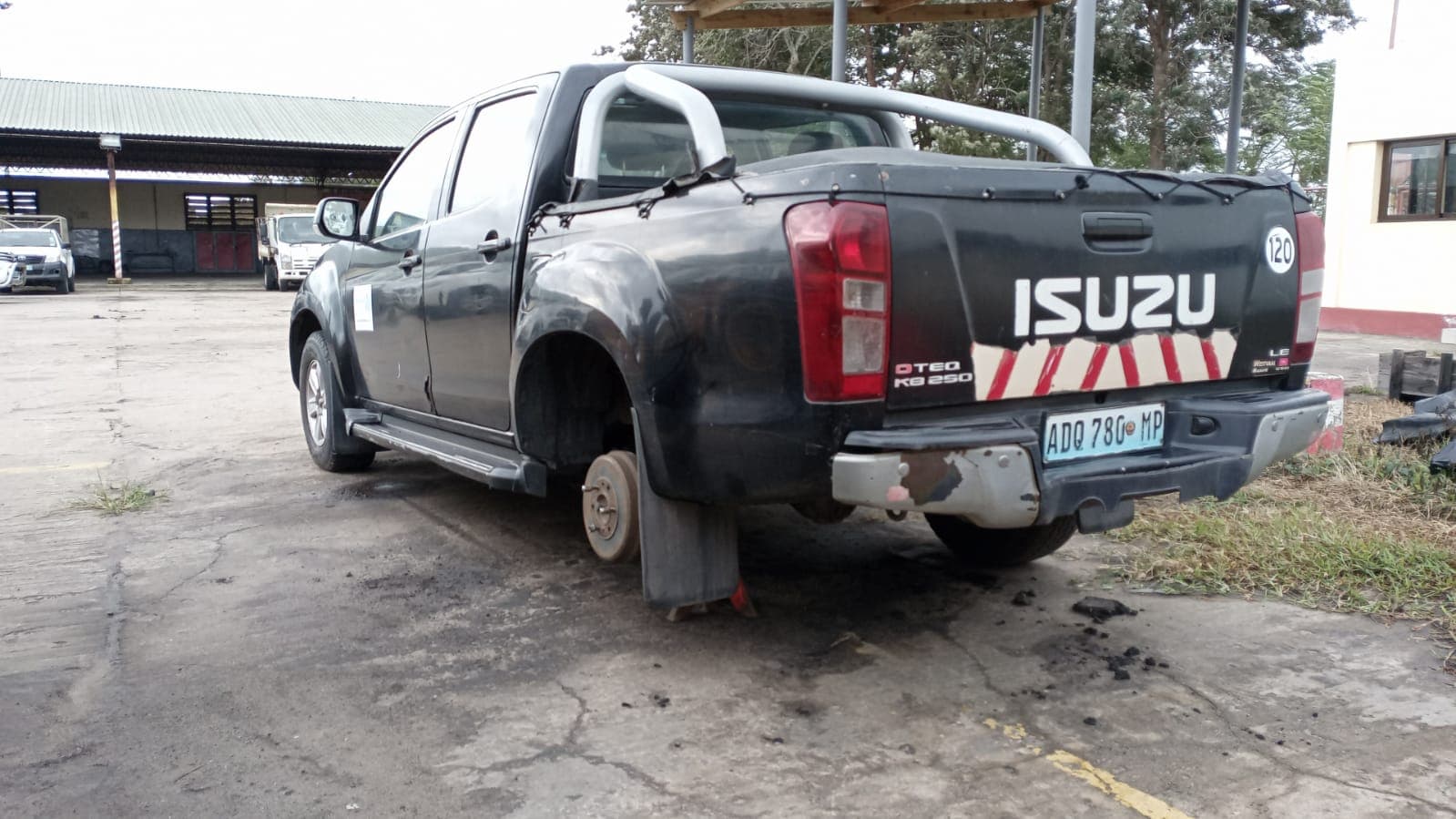 Viatura Isuzu — imagem 4