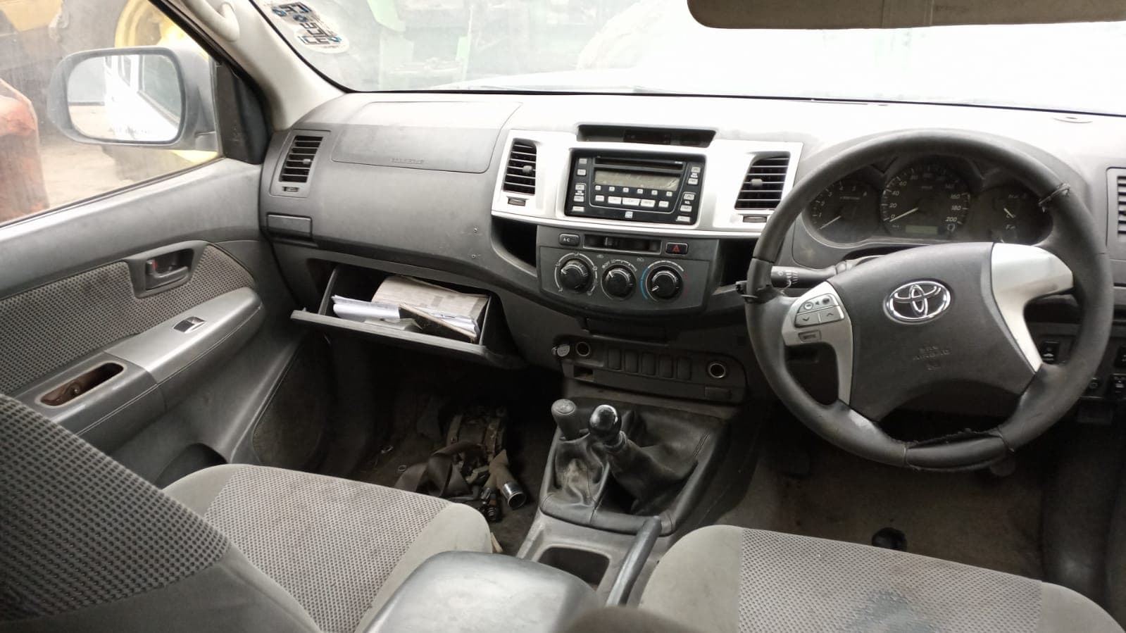 Toyota  Hilux — imagen 11