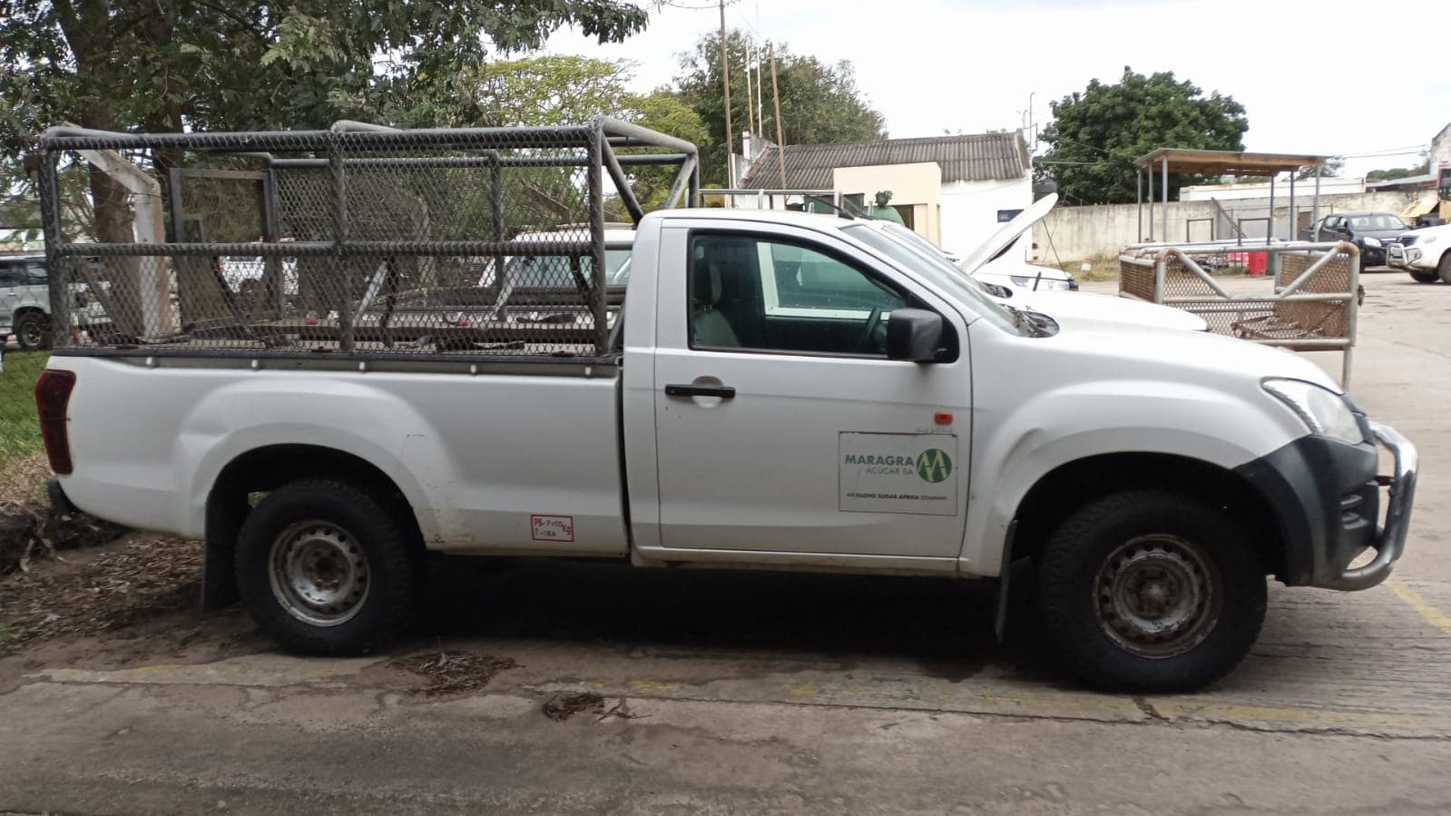 ISUZU  KB 250D — imagen 8