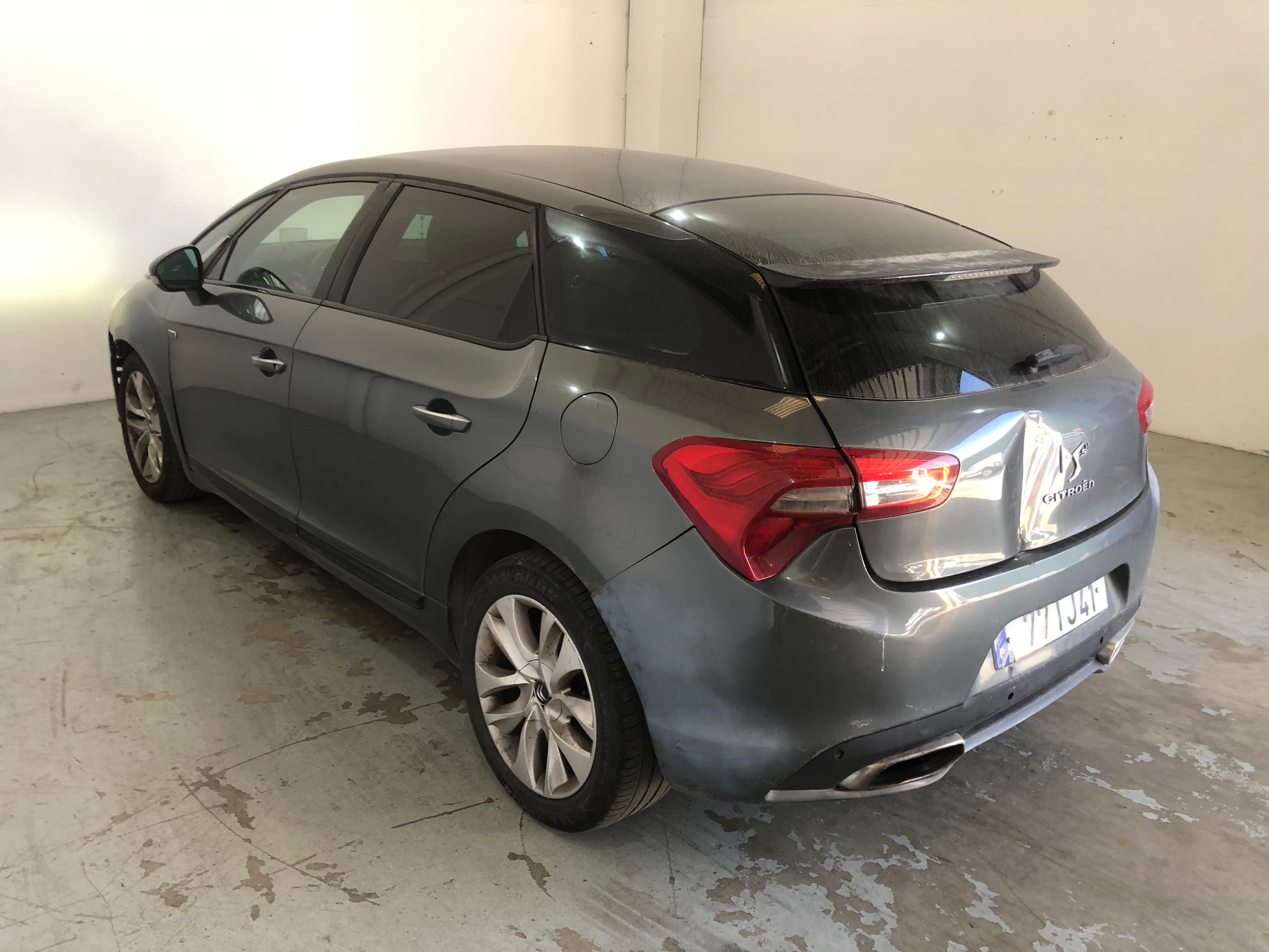 Citroën DS5 Hybrid · Ano 2012 — imagem 5