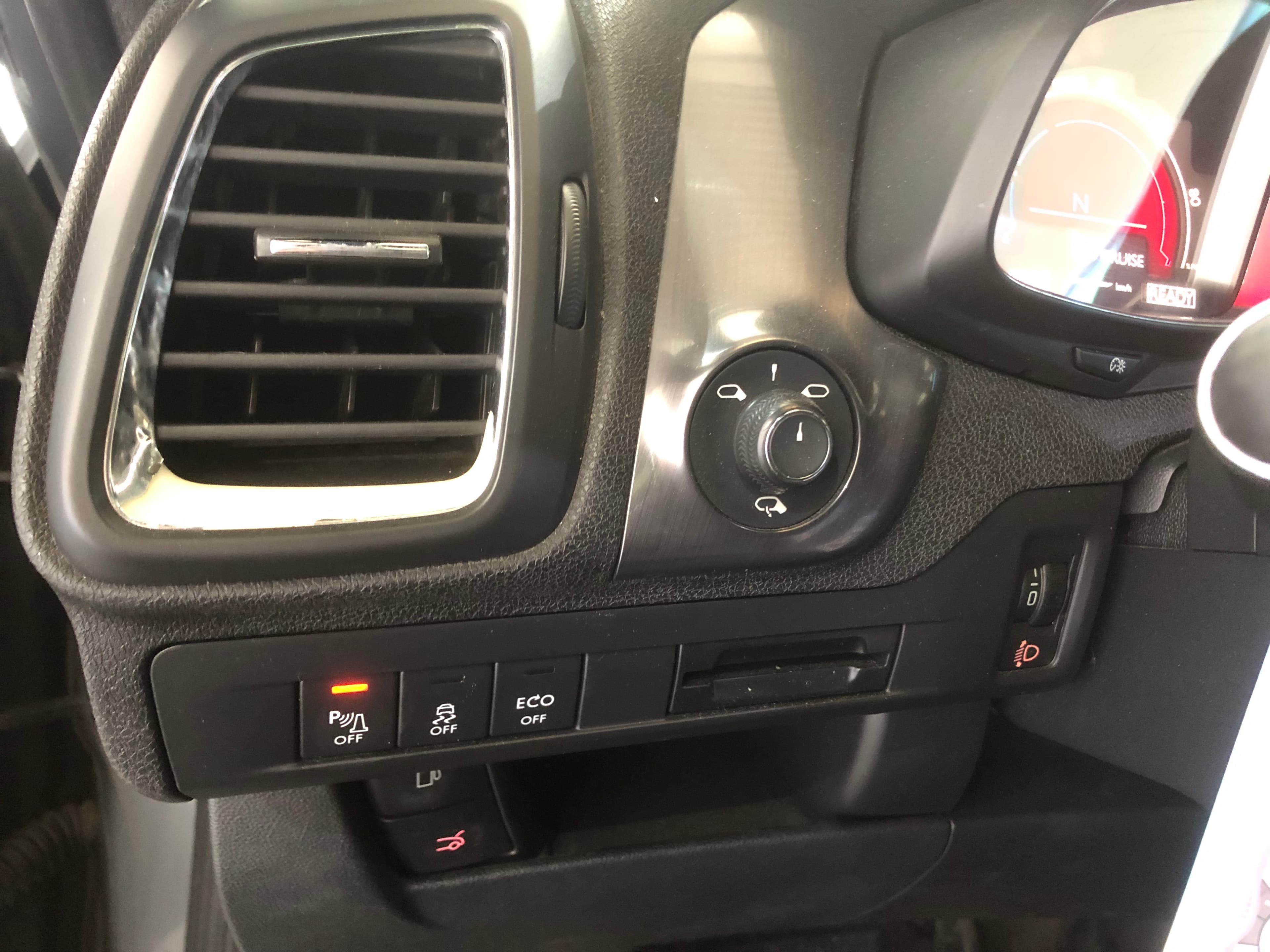 Citroën DS5 Hybrid · Ano 2012 — imagem 35