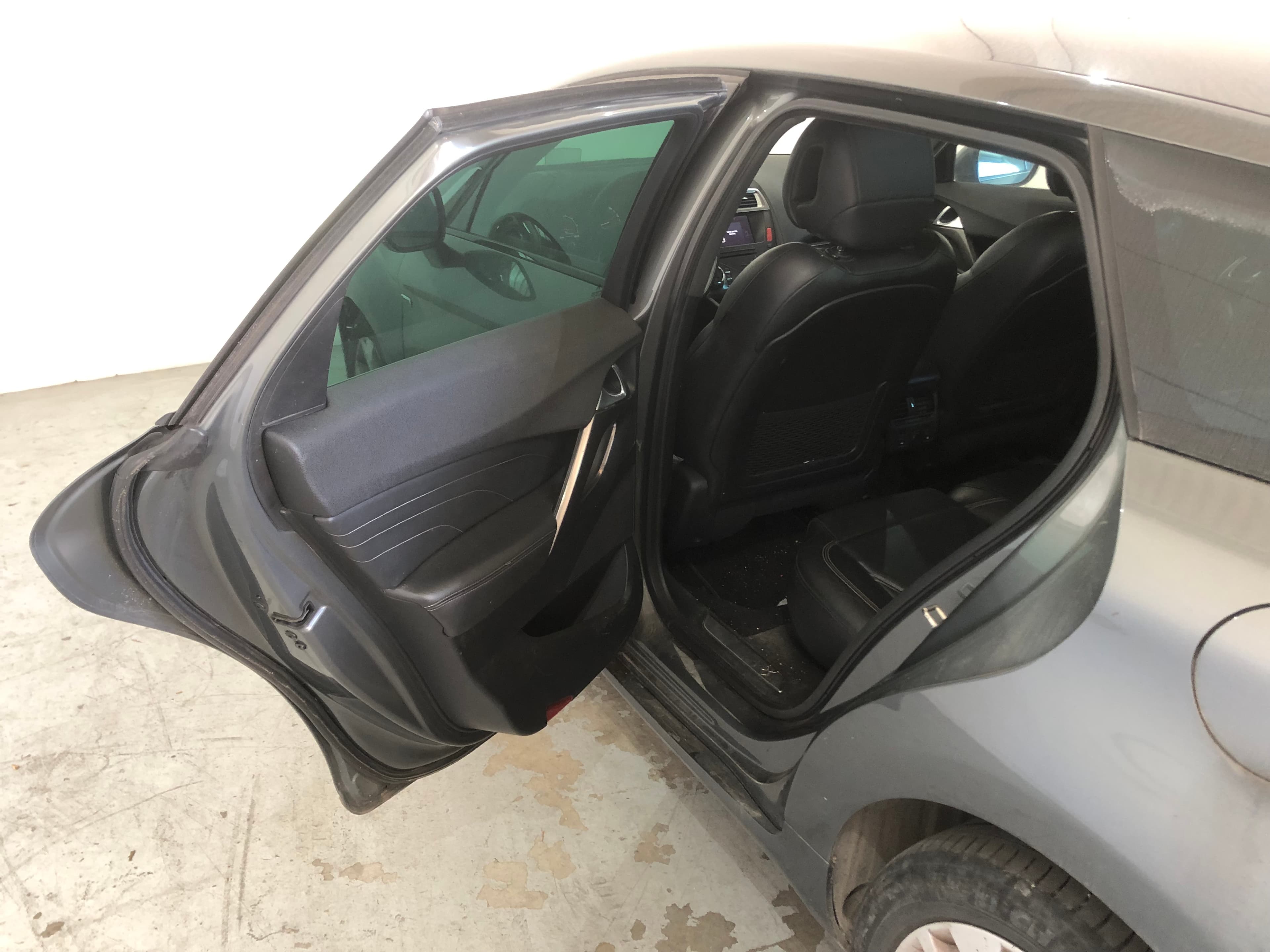Citroën DS5 Hybrid · Ano 2012 — imagem 24