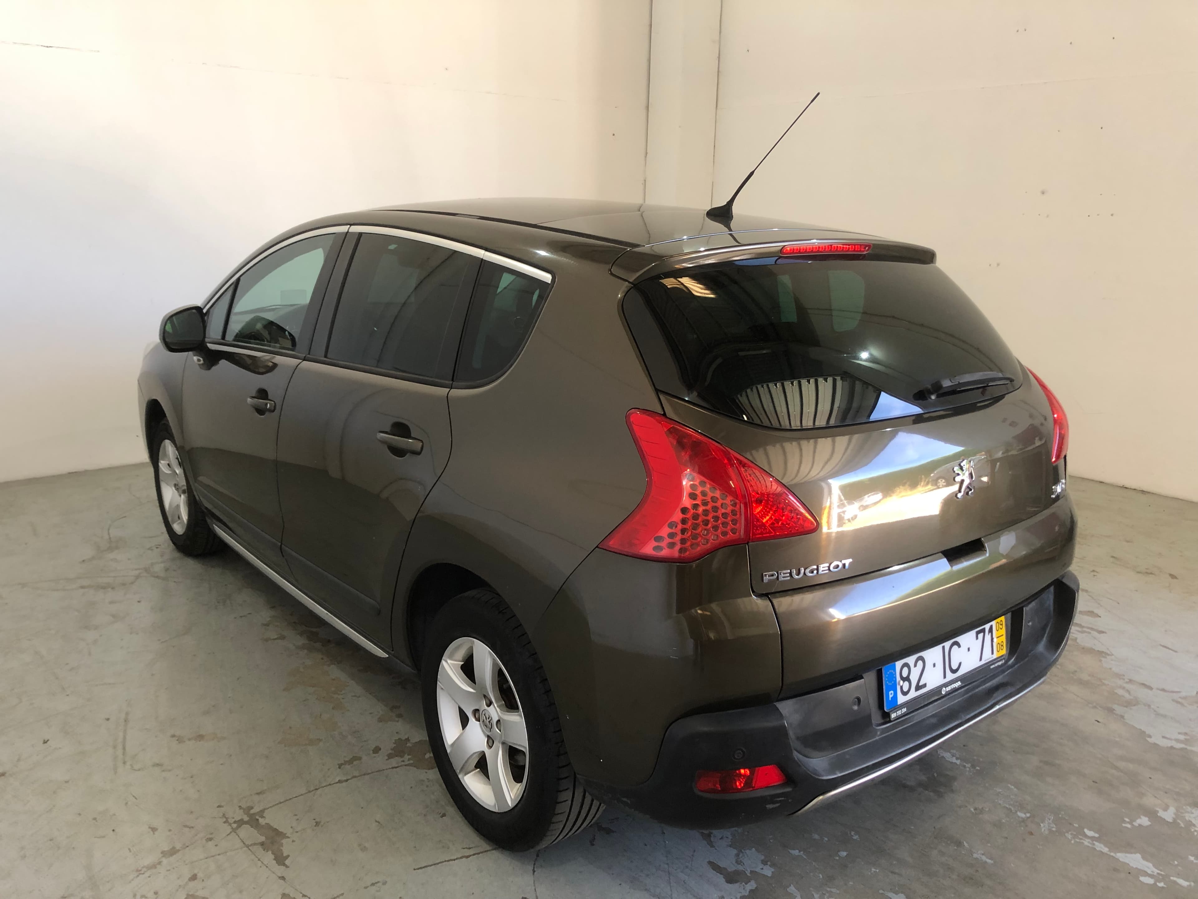 Peugeot 3008 · Ano 2009 — image 5