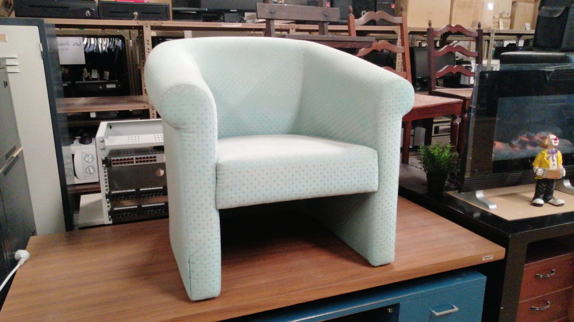 Armchair — image 2