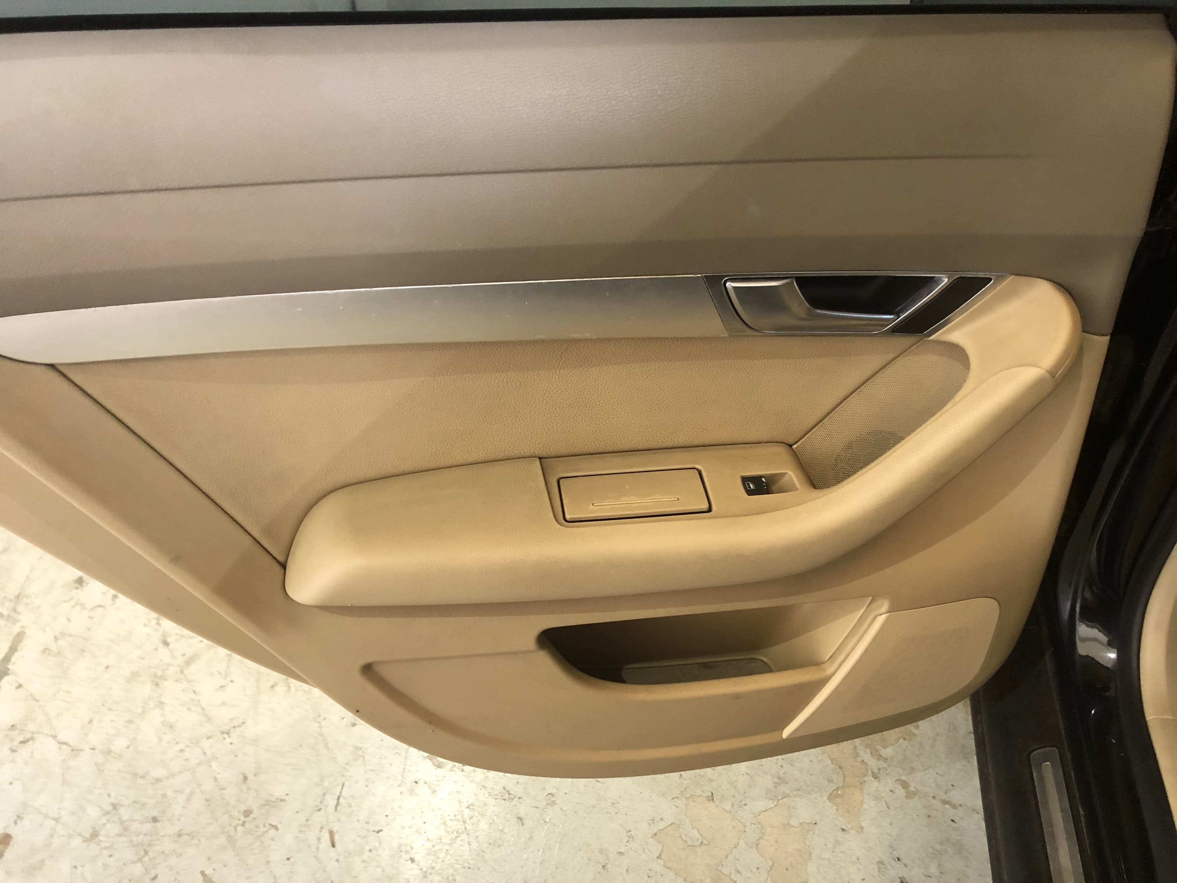 Audi A6 2.0 TDI · Ano 2005 — imagen 15