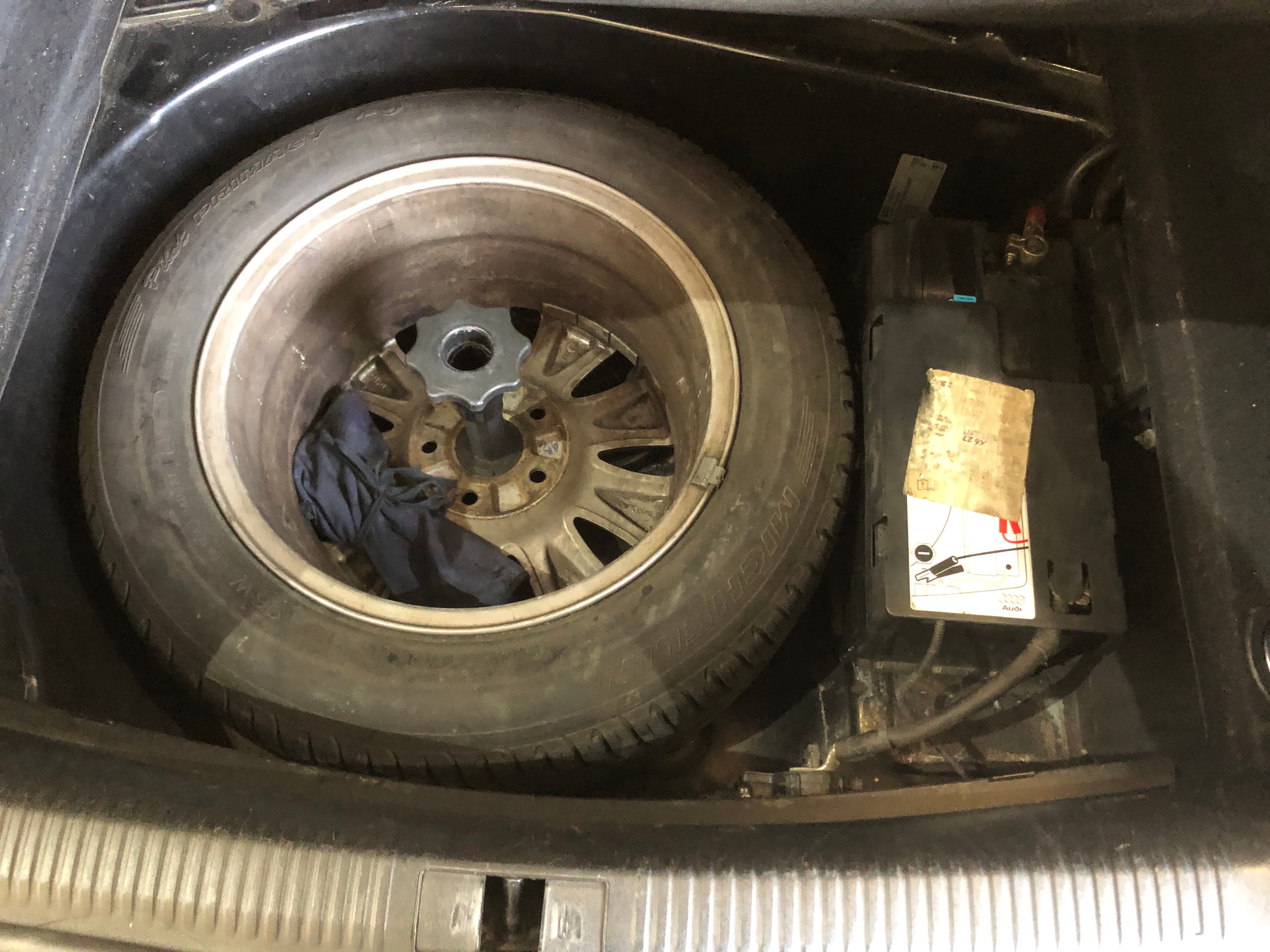 Audi A6 2.0 TDI · Ano 2005 — imagen 9