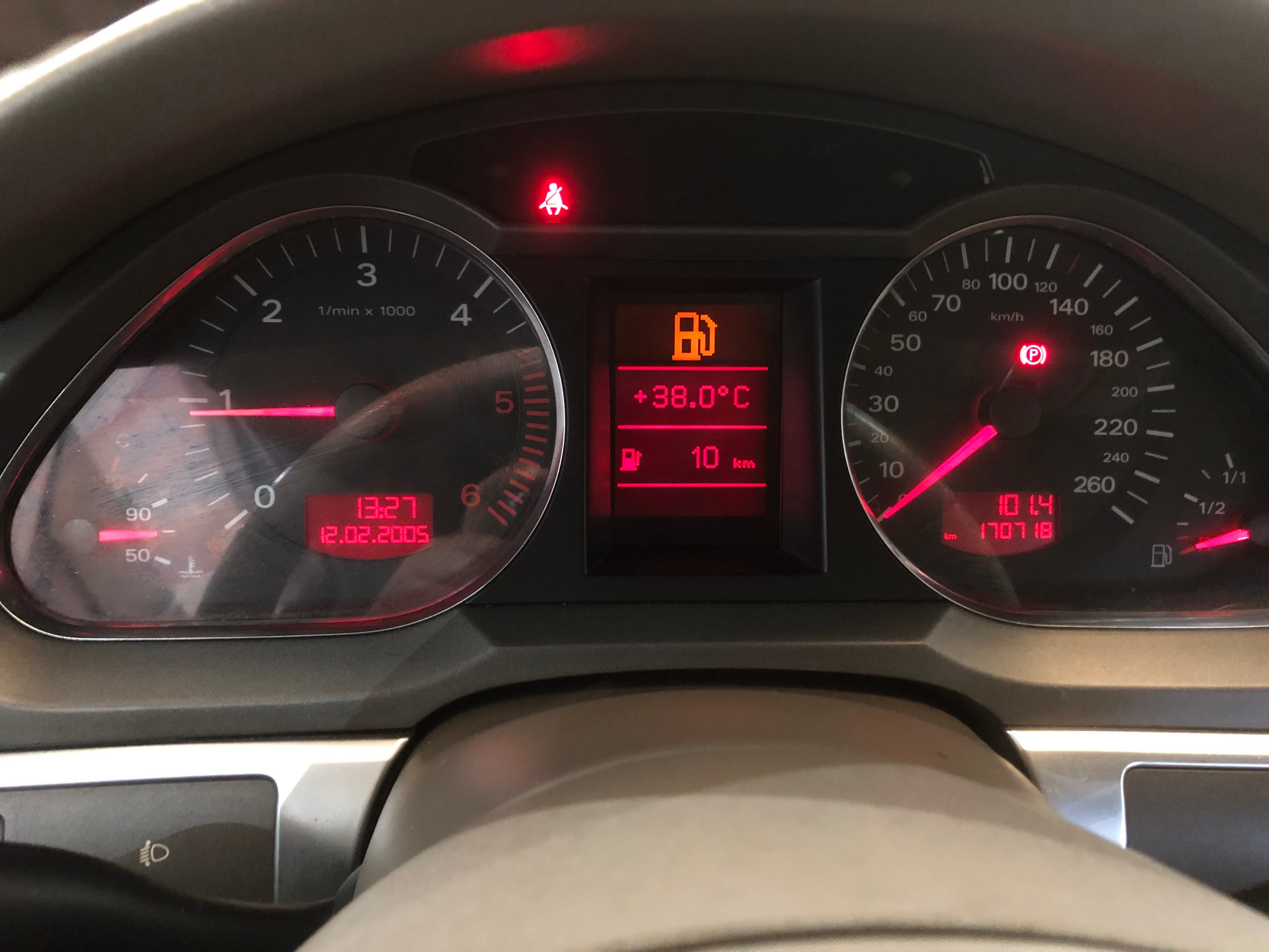 Audi A6 2.0 TDI · Ano 2005 — imagen 27