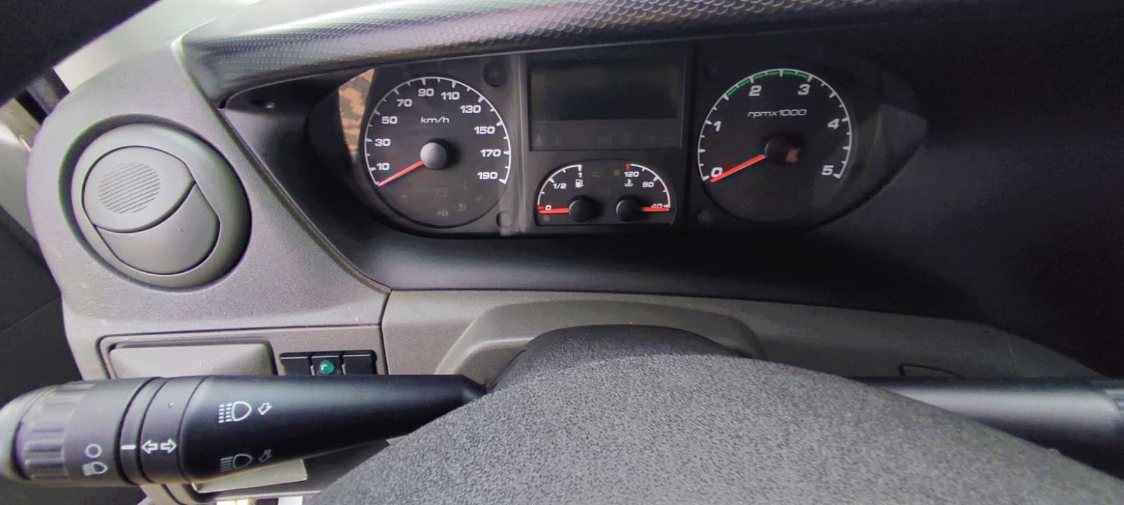 Iveco Daily Basculante — image 8
