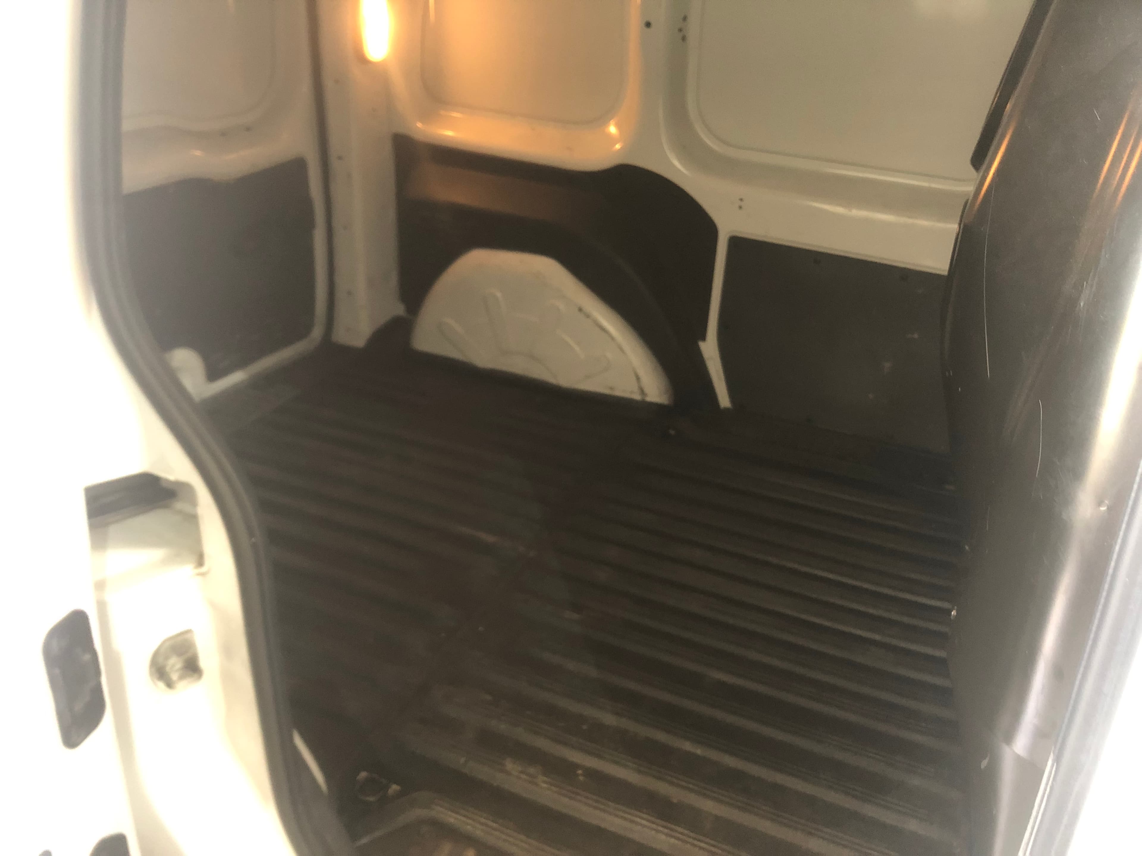 Renault Kangoo · Ano 2017 — imagen 12