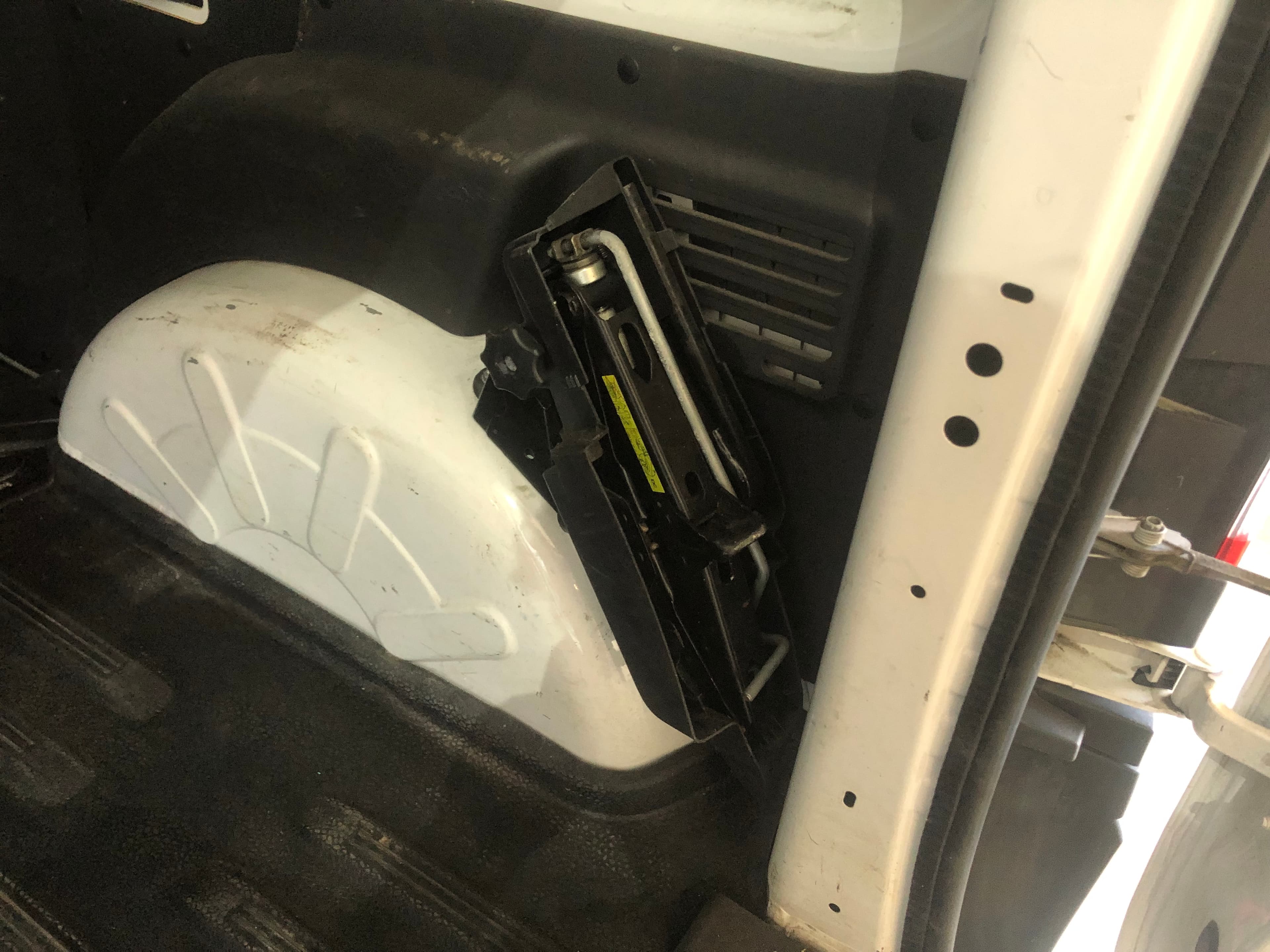 Renault Kangoo · Ano 2017 — imagen 9