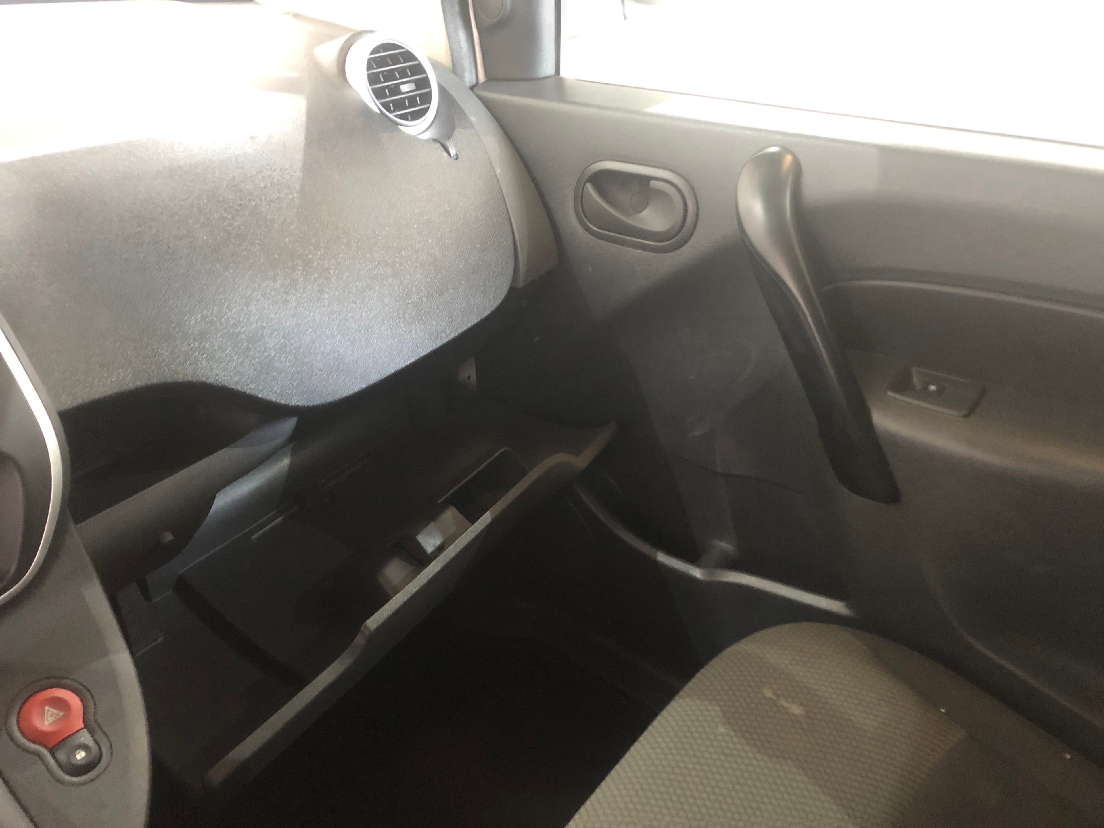 Renault Kangoo · Ano 2017 — imagen 34