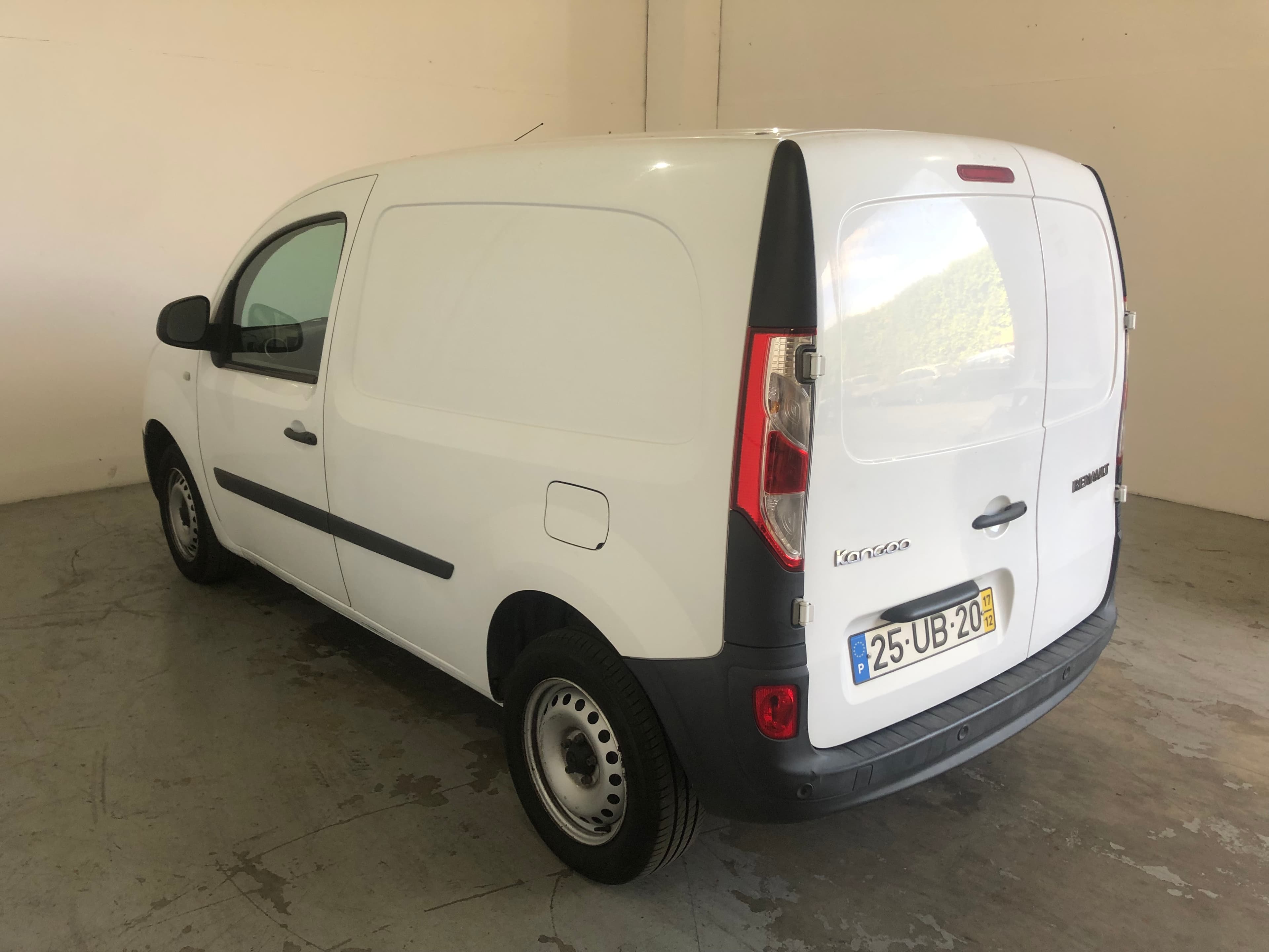 Renault Kangoo · Ano 2017 — imagen 5