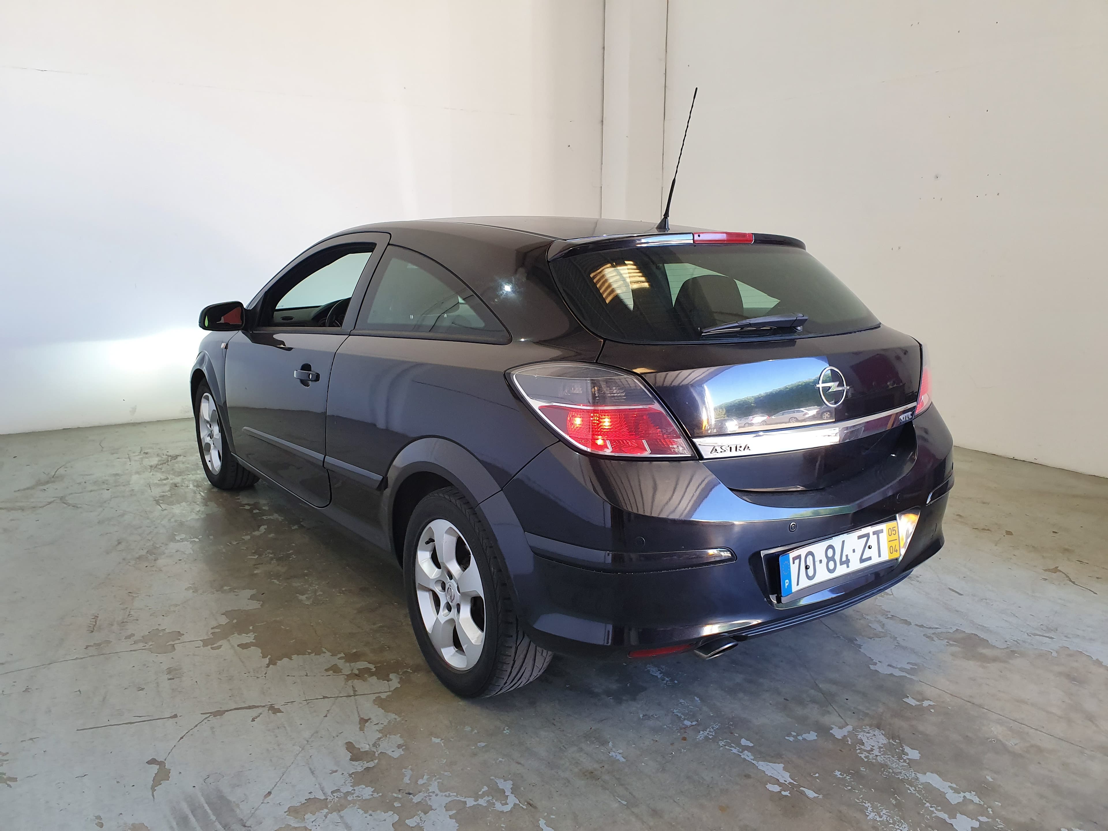 Opel Astra · Ano 2005 — imagem 4
