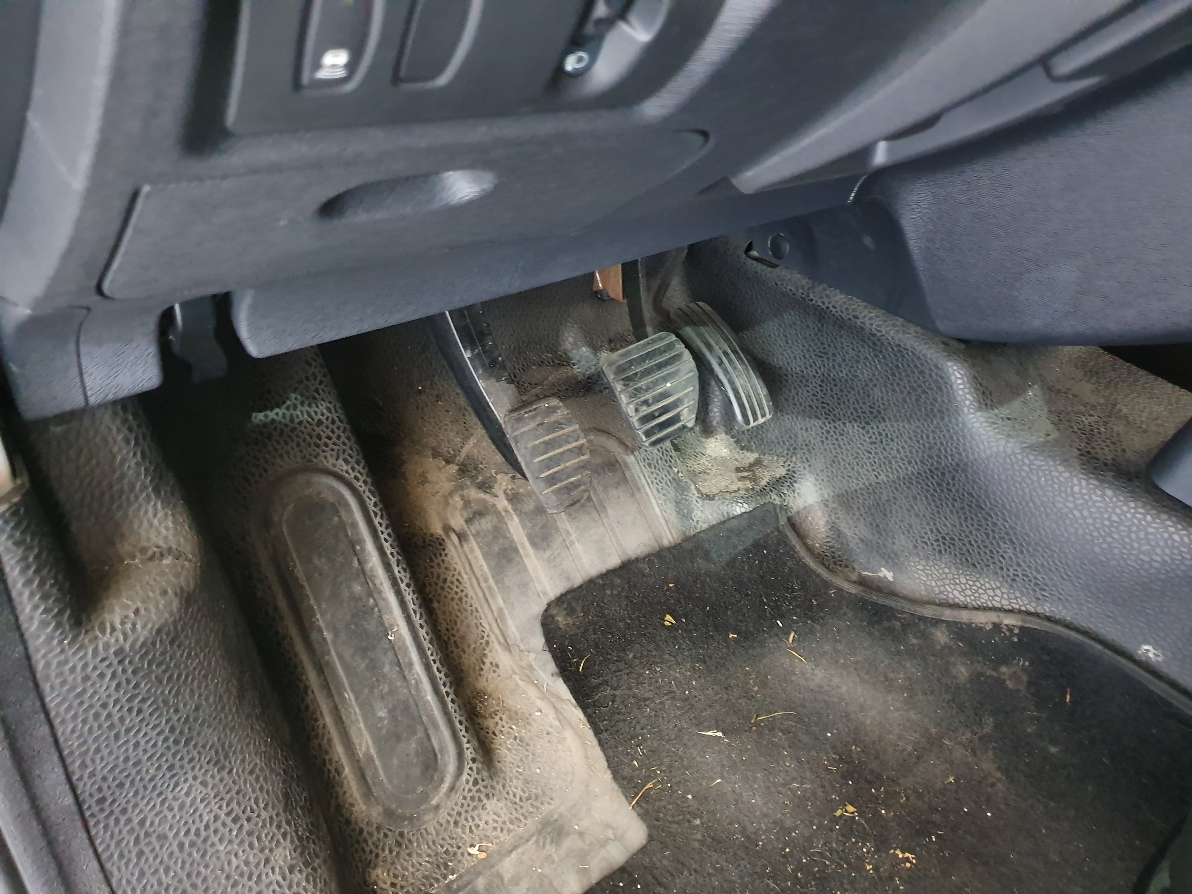 Renault Kangoo · Ano 2016 — imagem 20