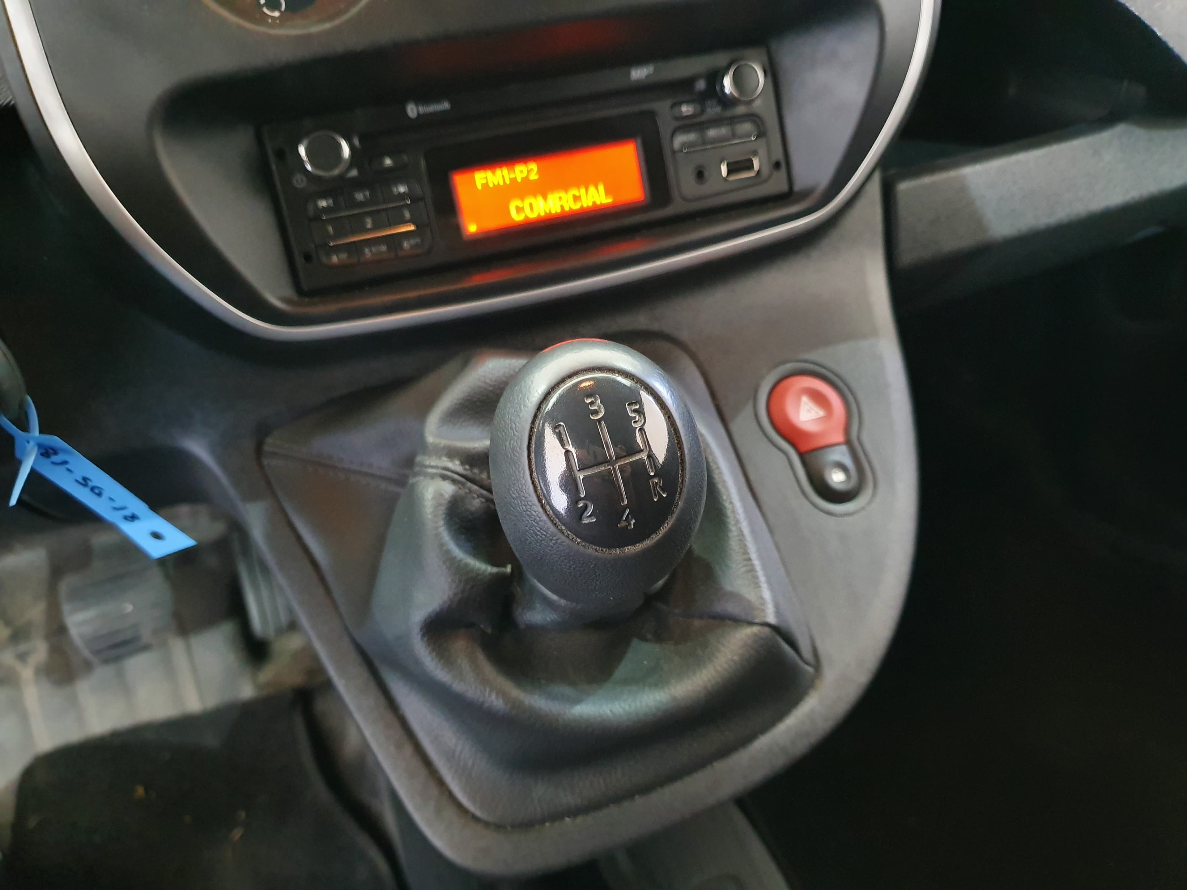 Renault Kangoo · Ano 2016 — imagem 25