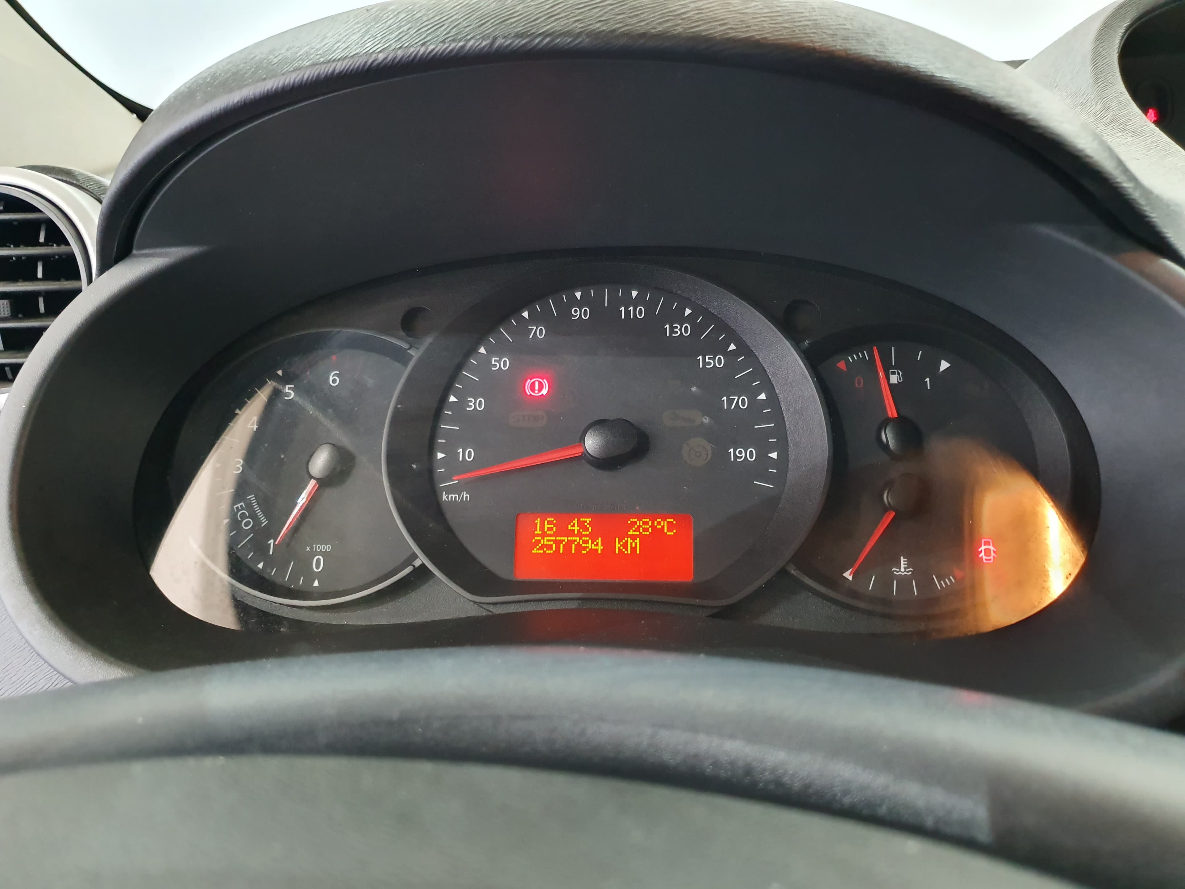 Renault Kangoo · Ano 2016 — imagem 27