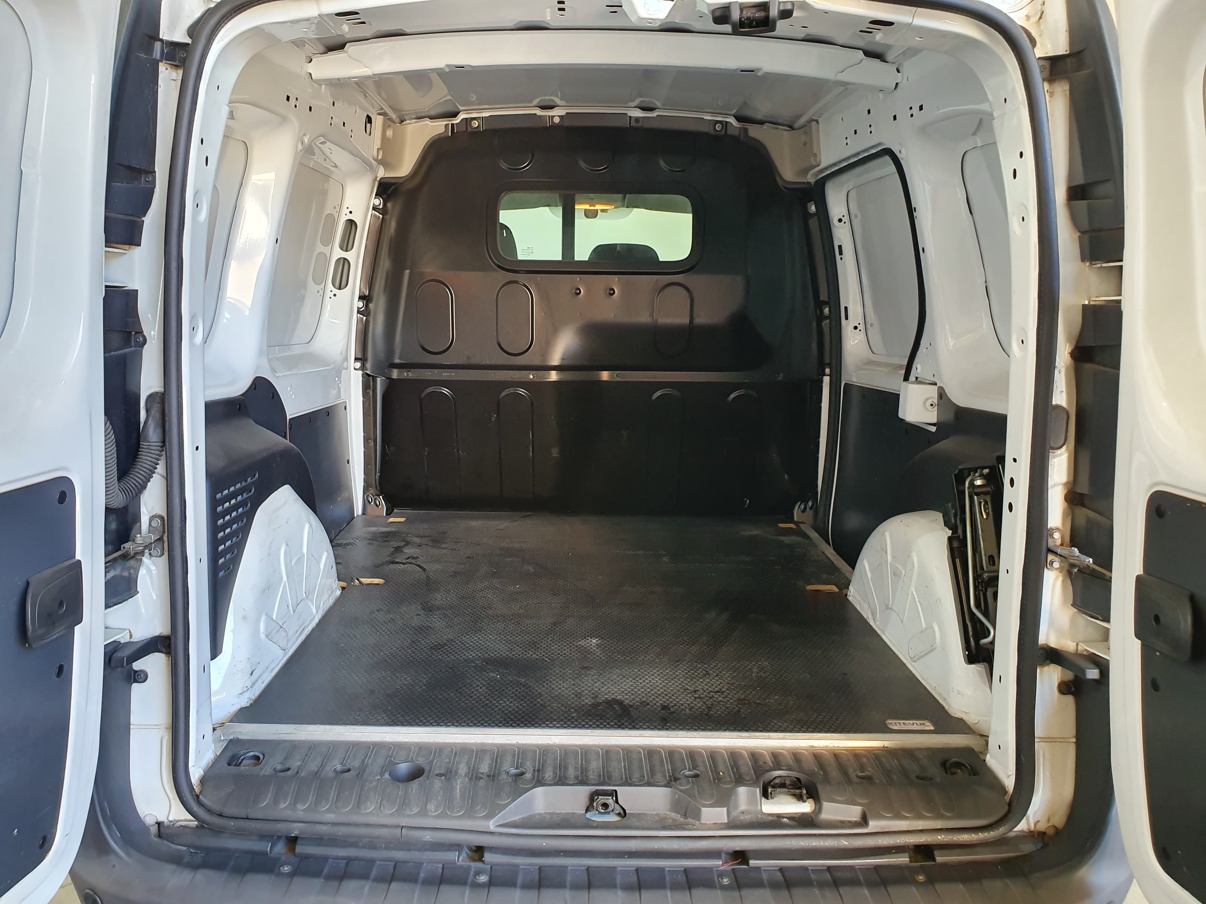 Renault Kangoo · Ano 2016 — imagem 6