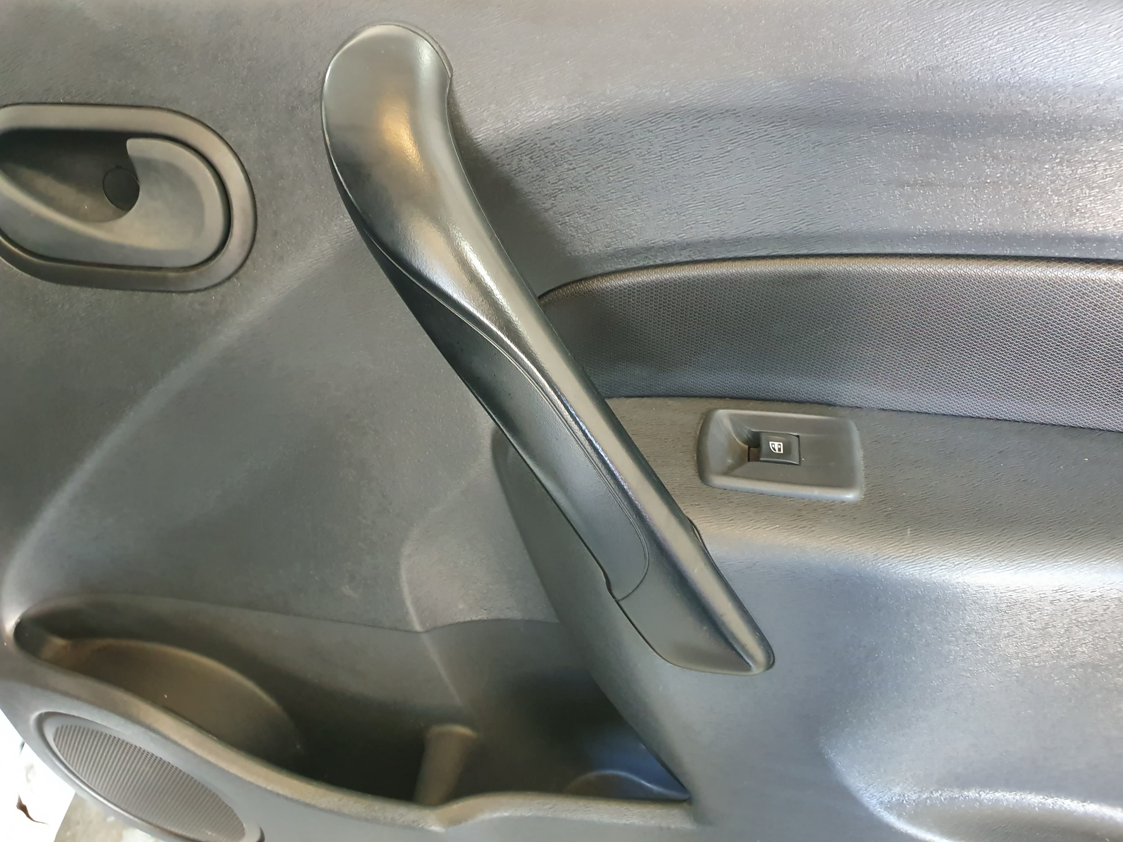 Renault Kangoo · Ano 2016 — imagem 17