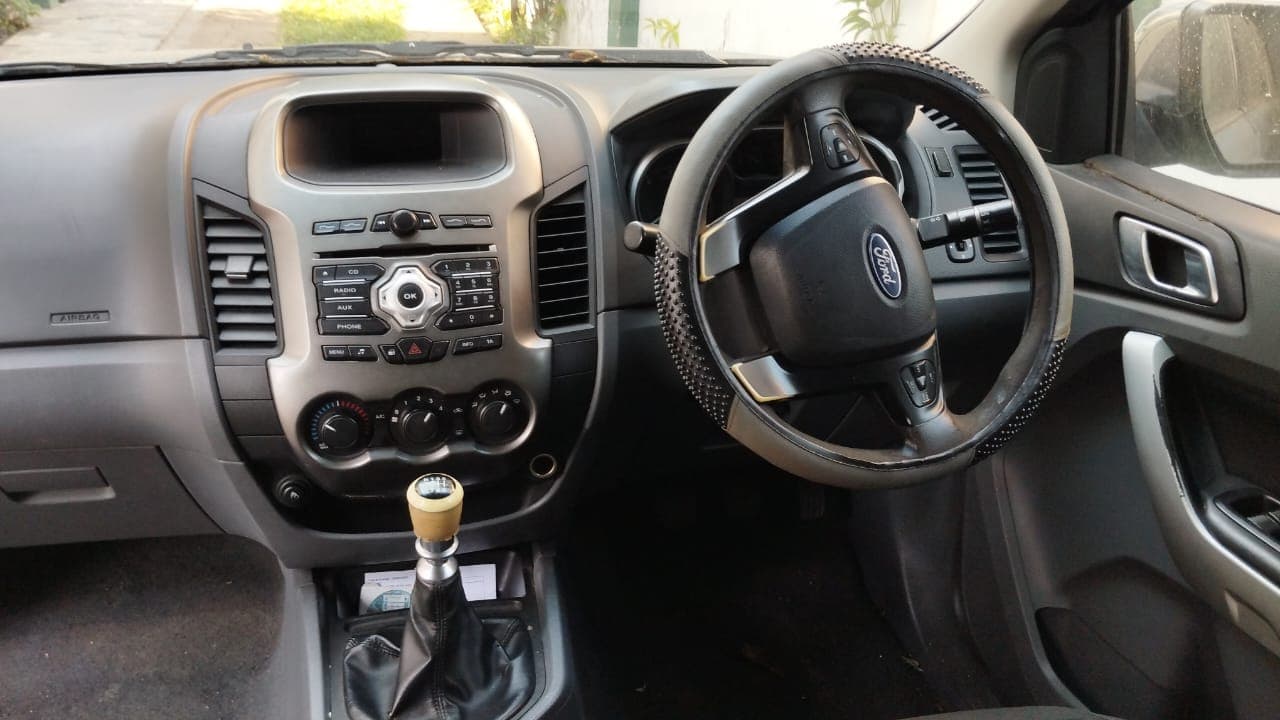 Ford Ranger · Ano 2011 — imagem 13