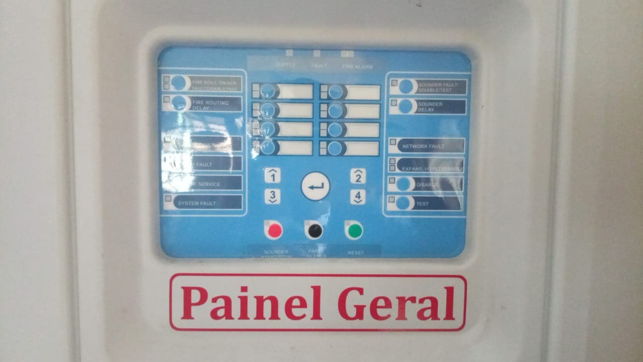 Moradia duplex T4 equipada — imagem 22