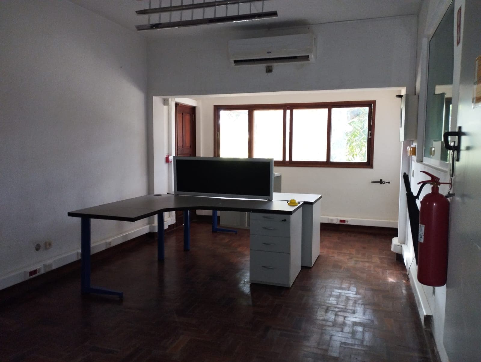 Moradia duplex T4 equipada — imagem 55