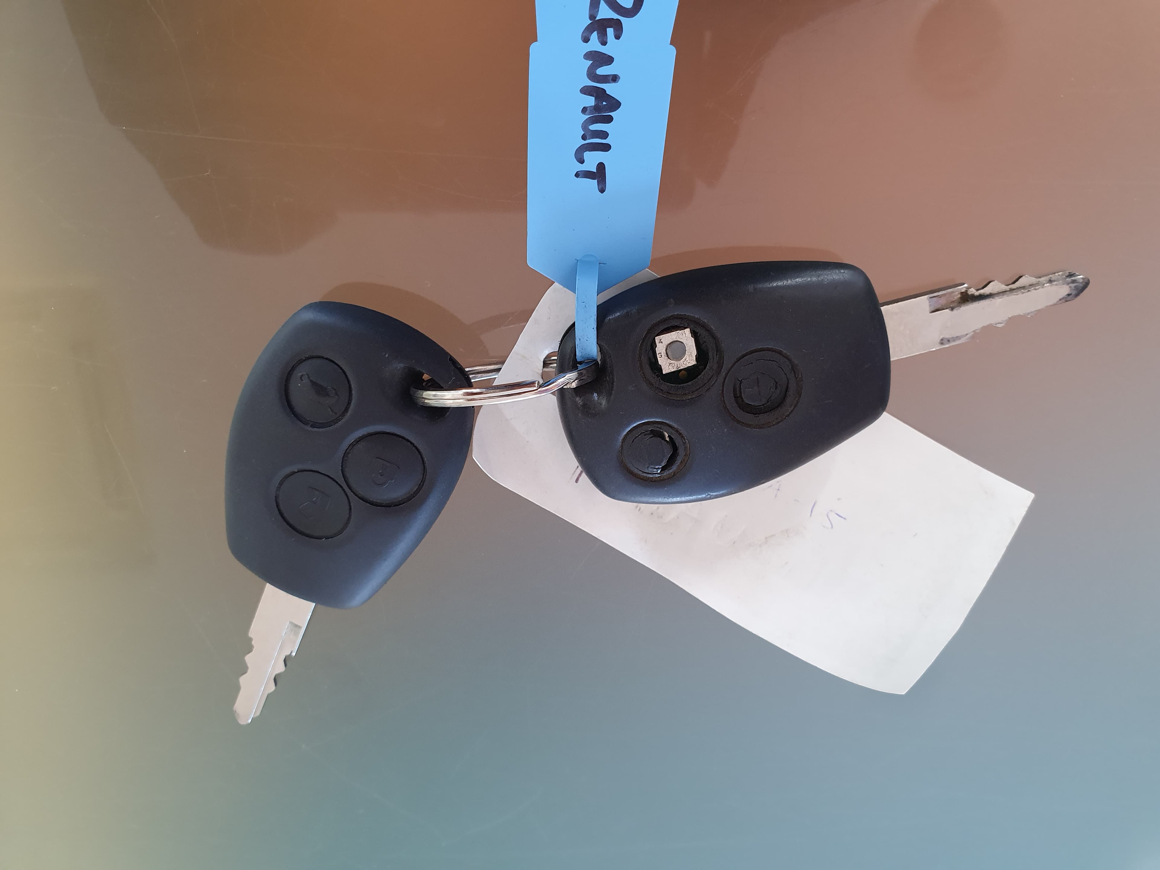 Renault Trafic · Ano 2014 — imagem 28