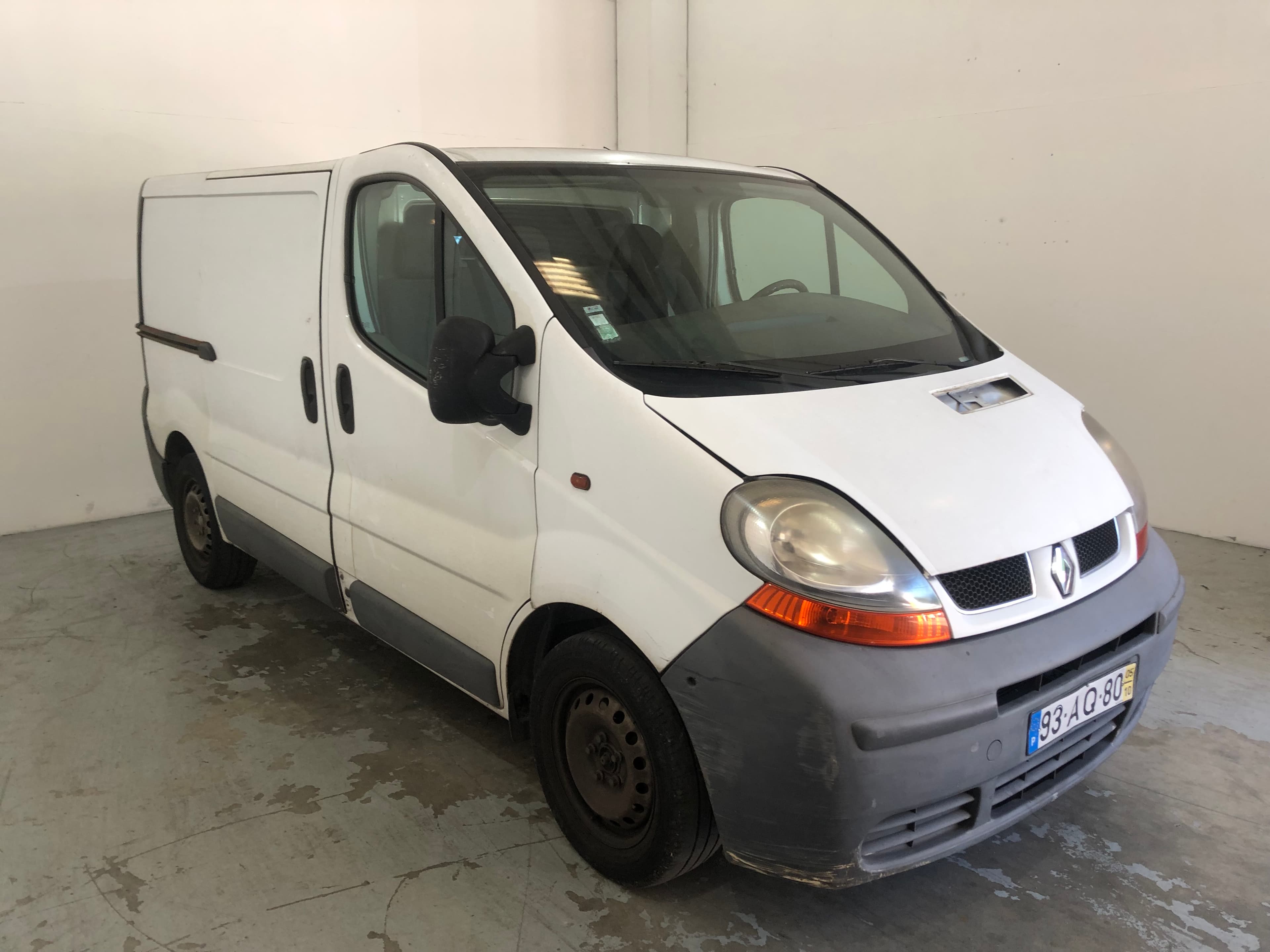 Renault Trafic 1.9 DCI — imagen 1