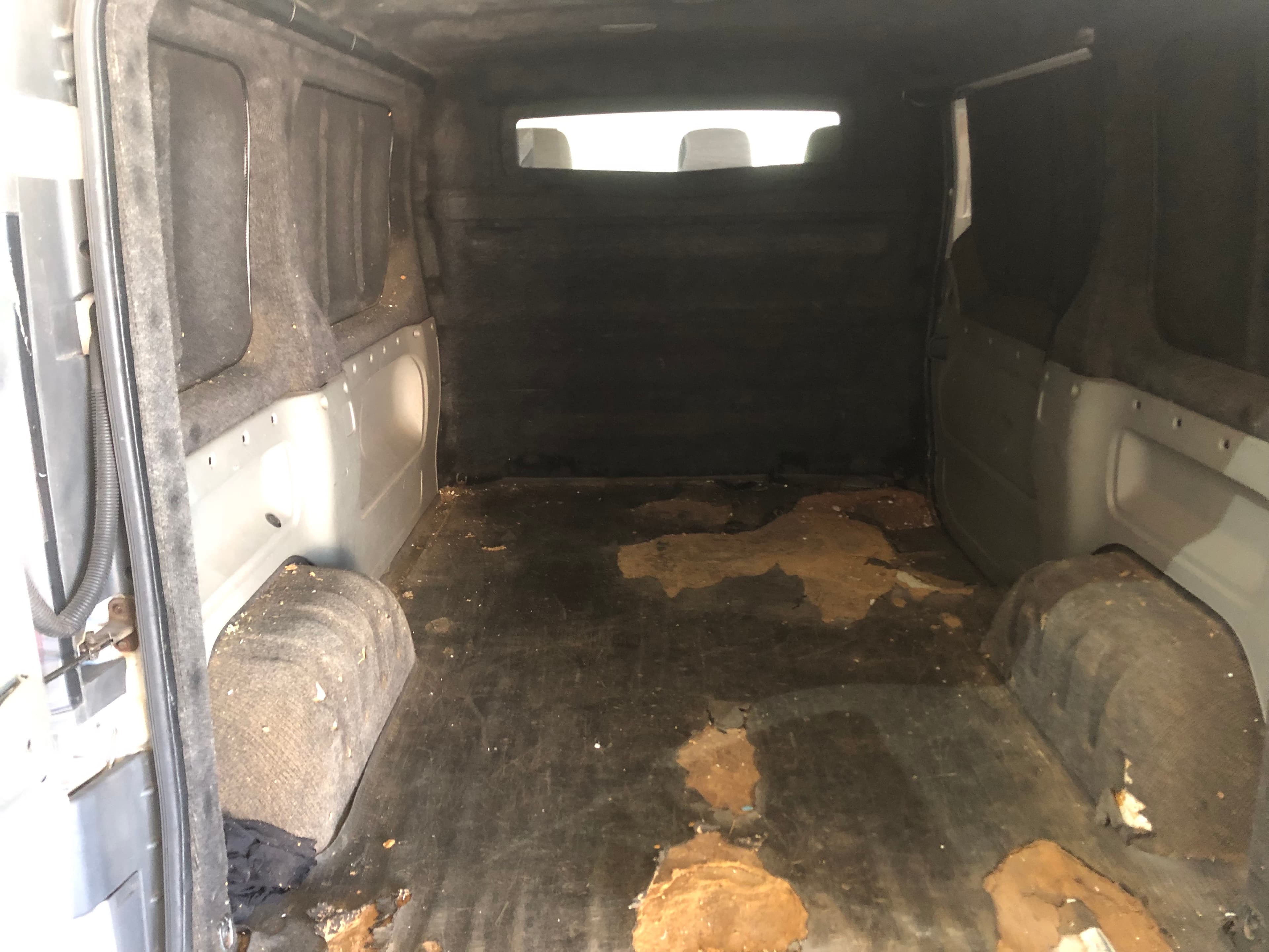Renault Trafic 1.9 DCI — imagen 6