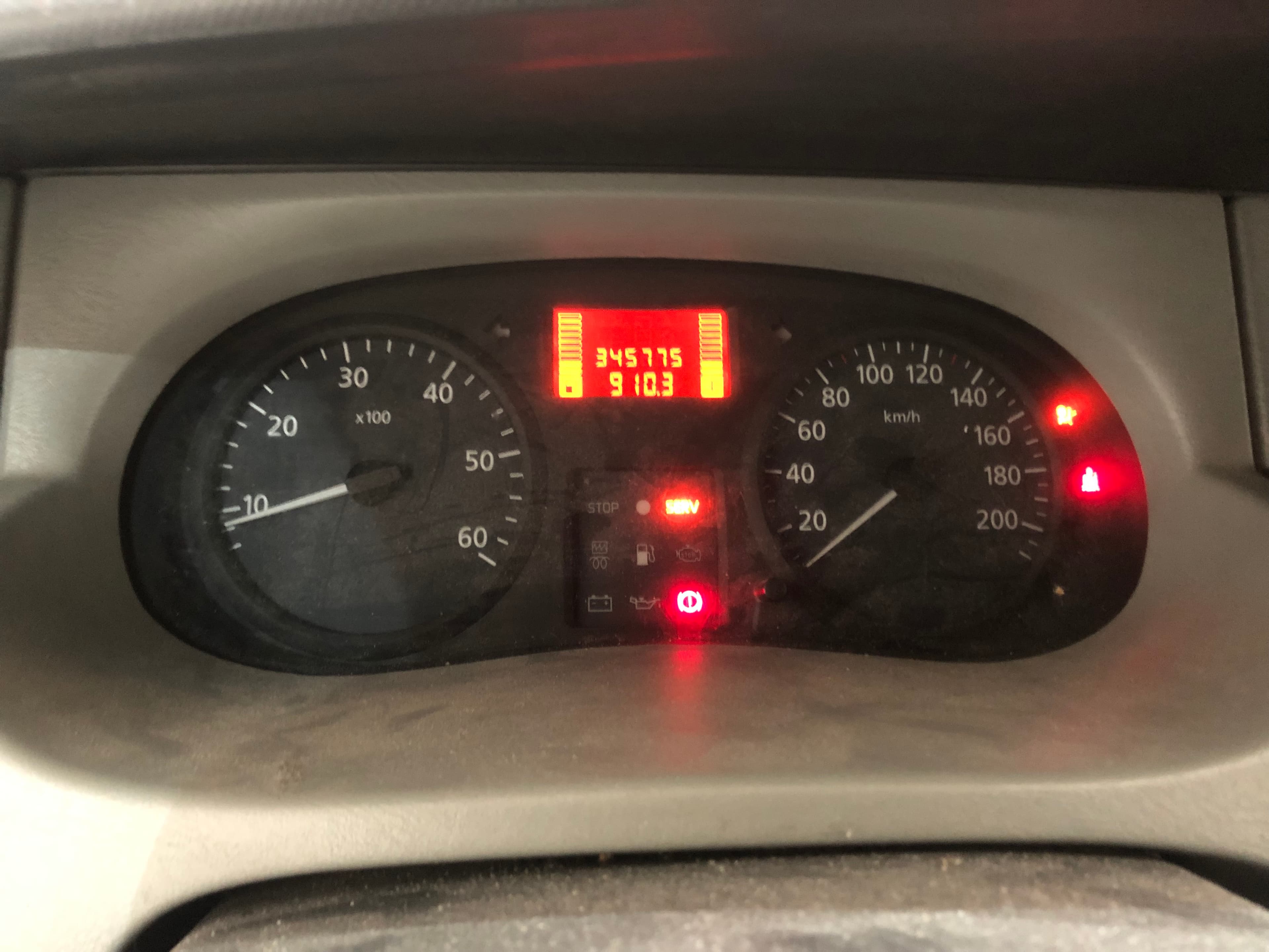 Renault Trafic 1.9 DCI — imagen 29