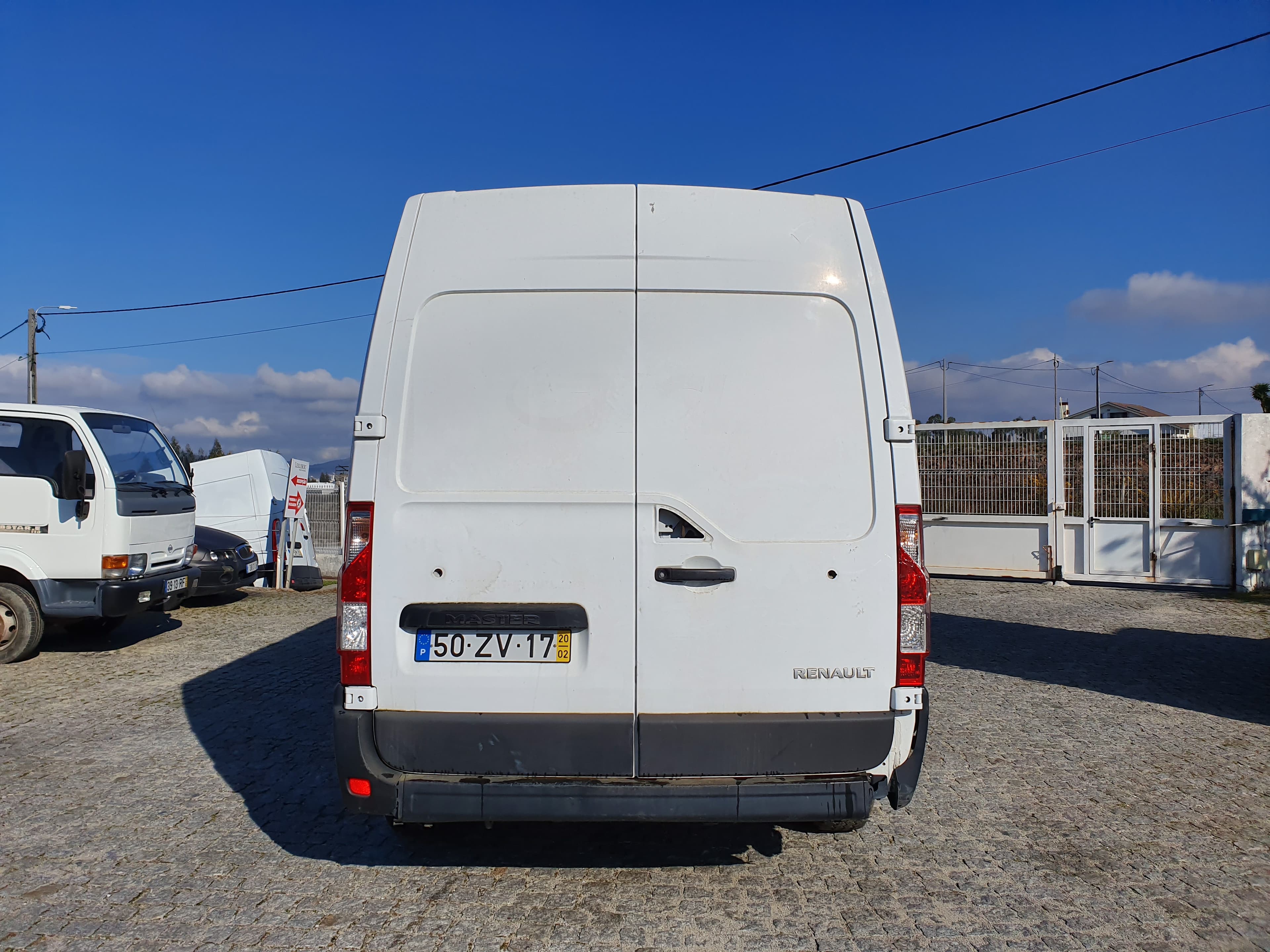 Renault Master 2.3 DCI · Ano 2020 — imagem 6