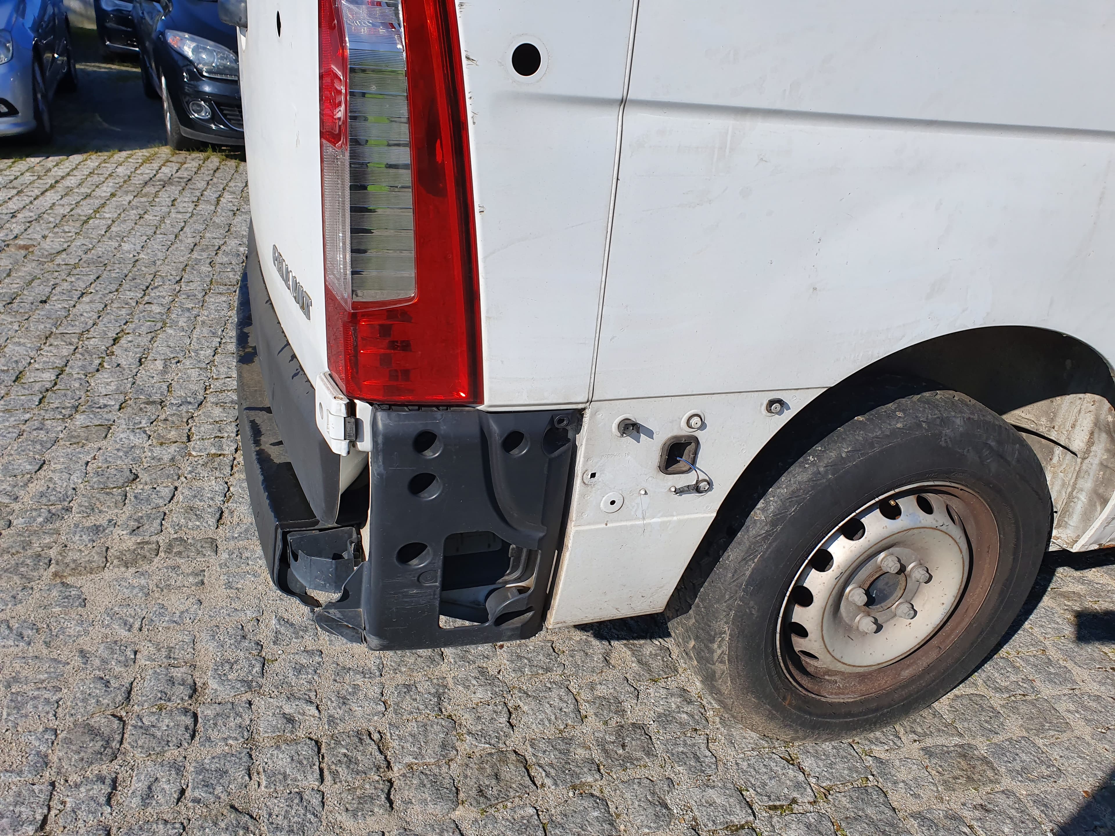 Renault Master 2.3 DCI · Ano 2020 — imagem 10