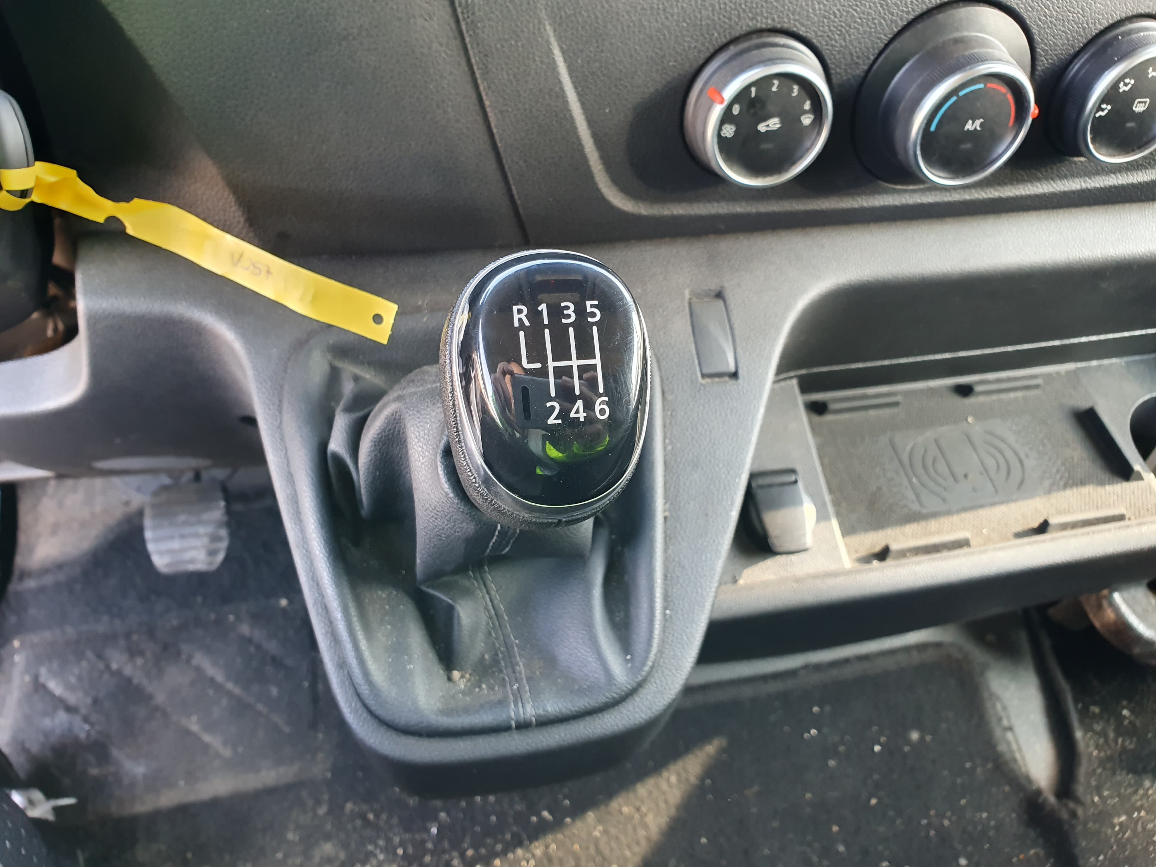 Renault Master 2.3 DCI · Ano 2020 — imagem 35