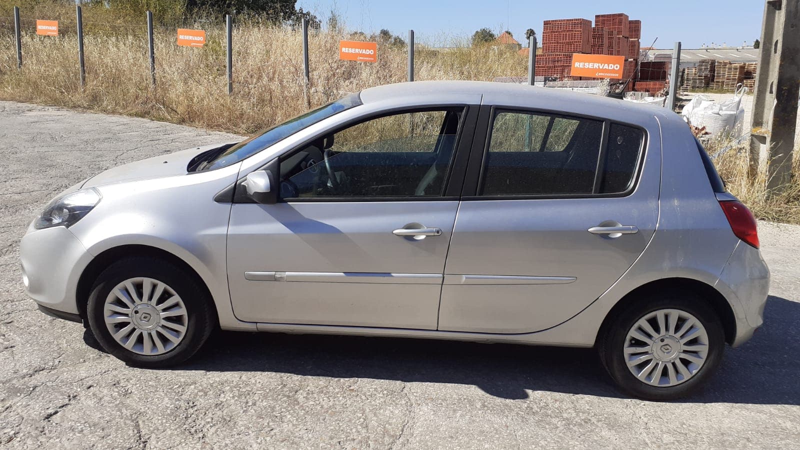 Renault Clio · Ano 2010 — imagen 9
