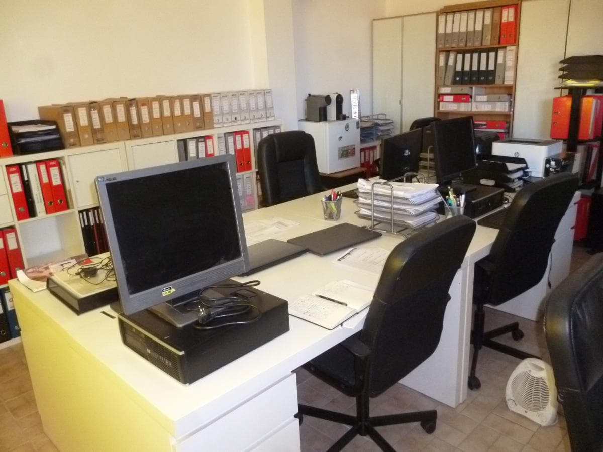 Equipamento de Escritório — imagem 1