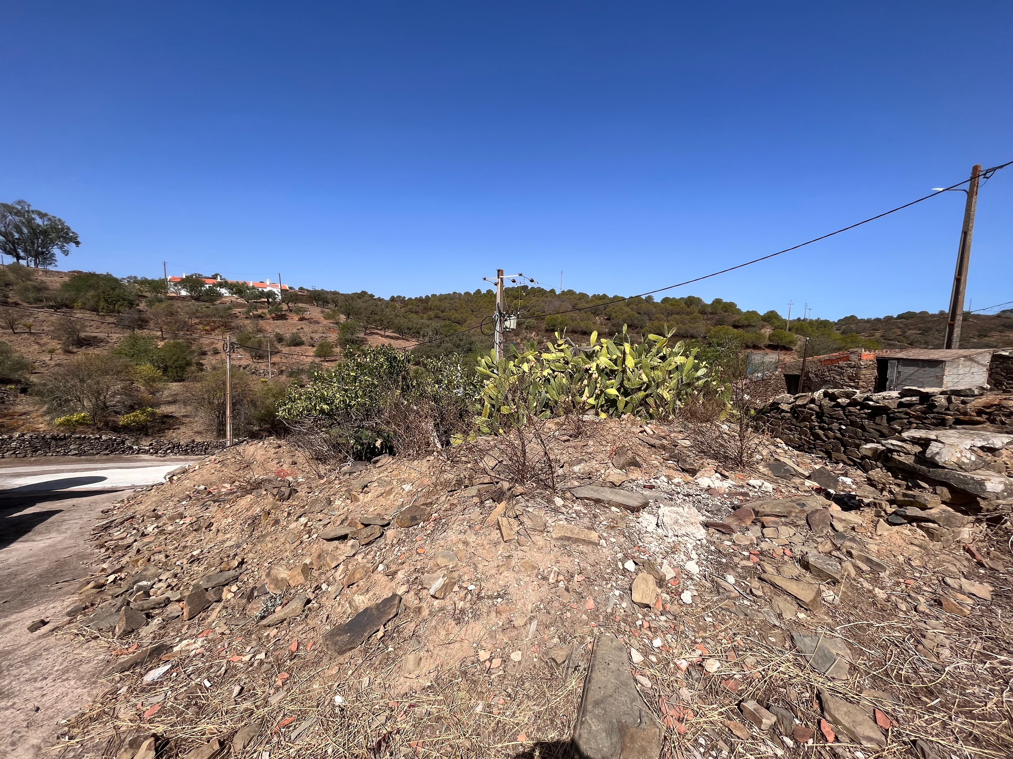 Proporção de ½ de Lote para Construção · Alcoutim — imagen 4