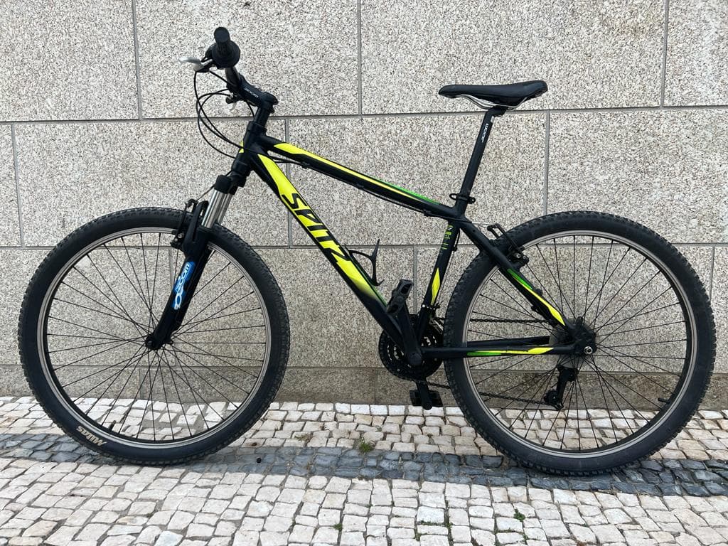 Bicycle — image 1