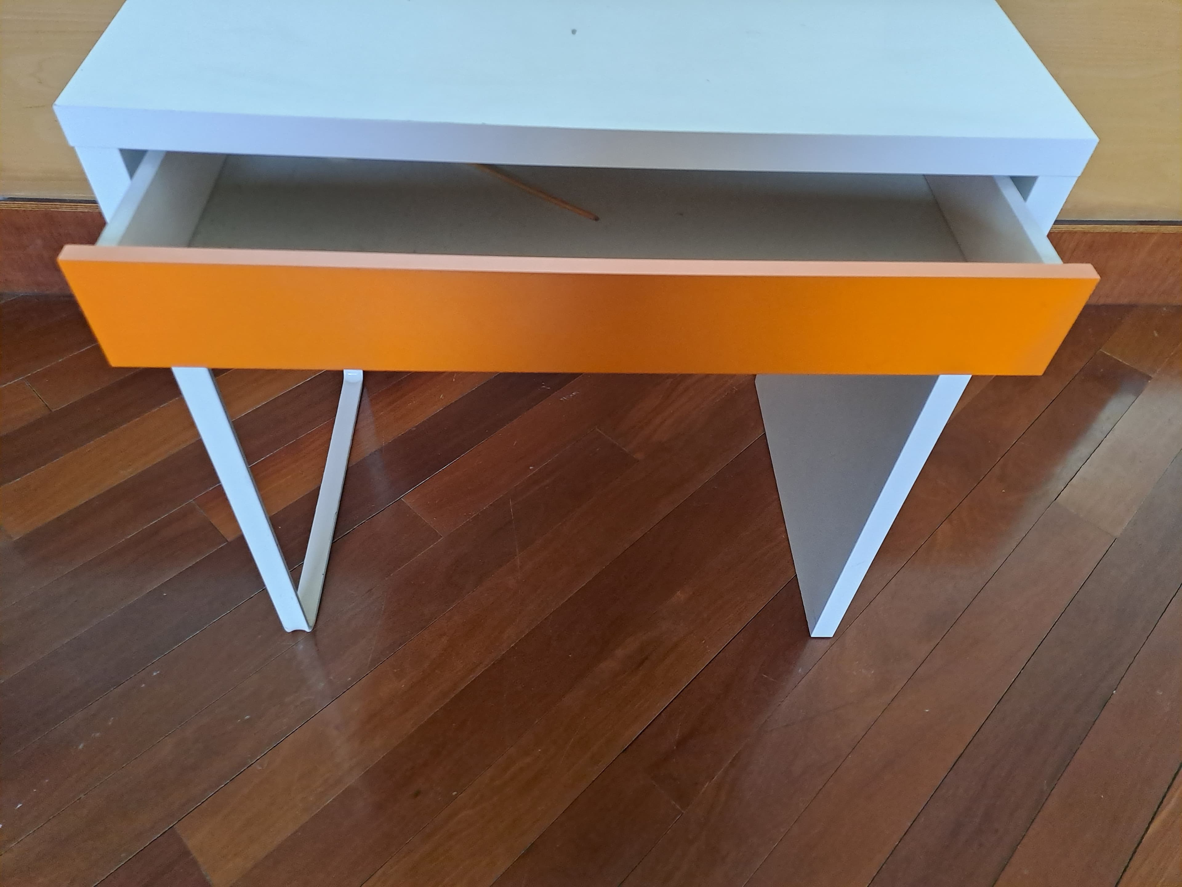 Secretária — imagem 5