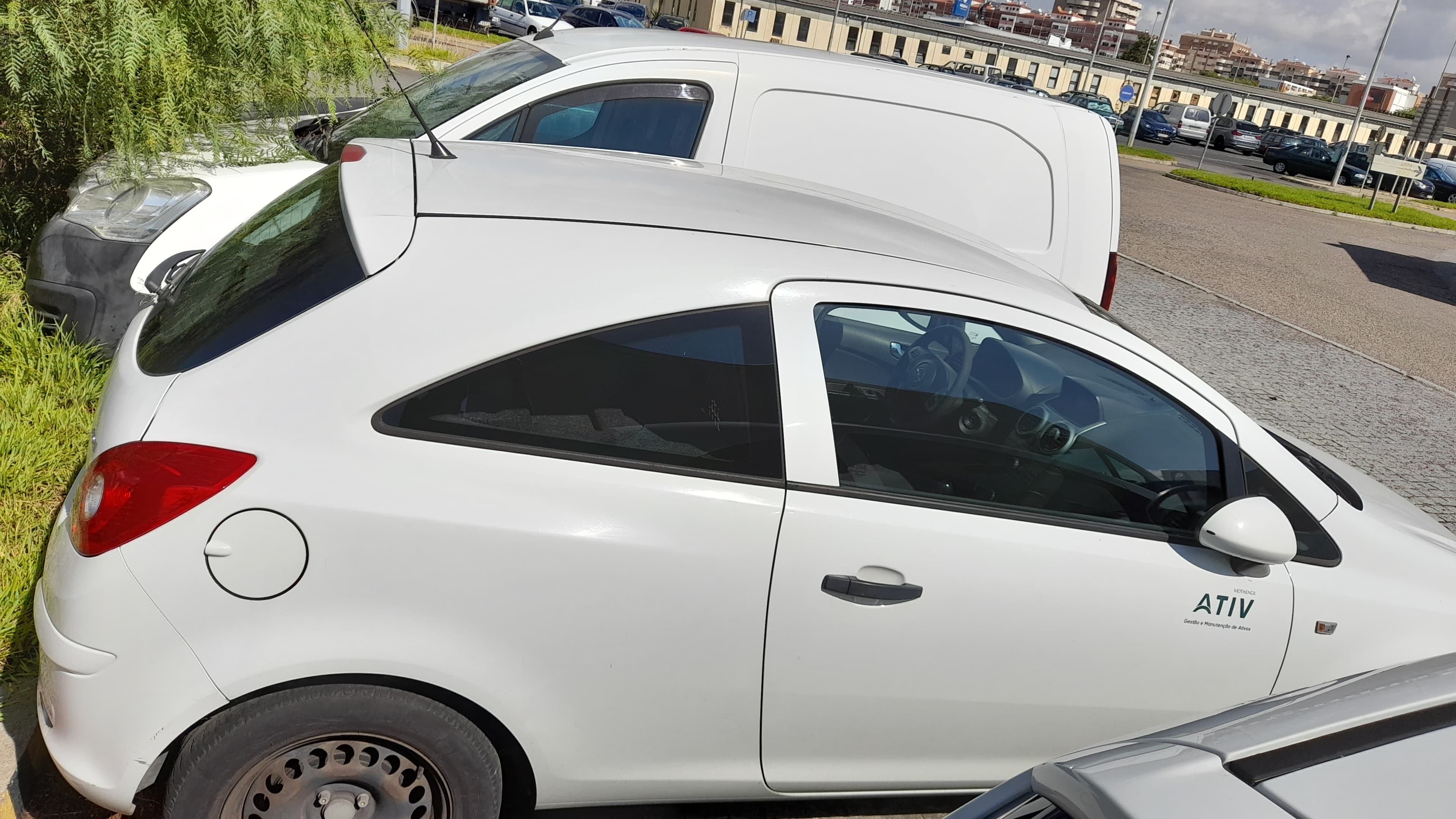 Opel Corsa Van 1.3 CDTI — imagem 4