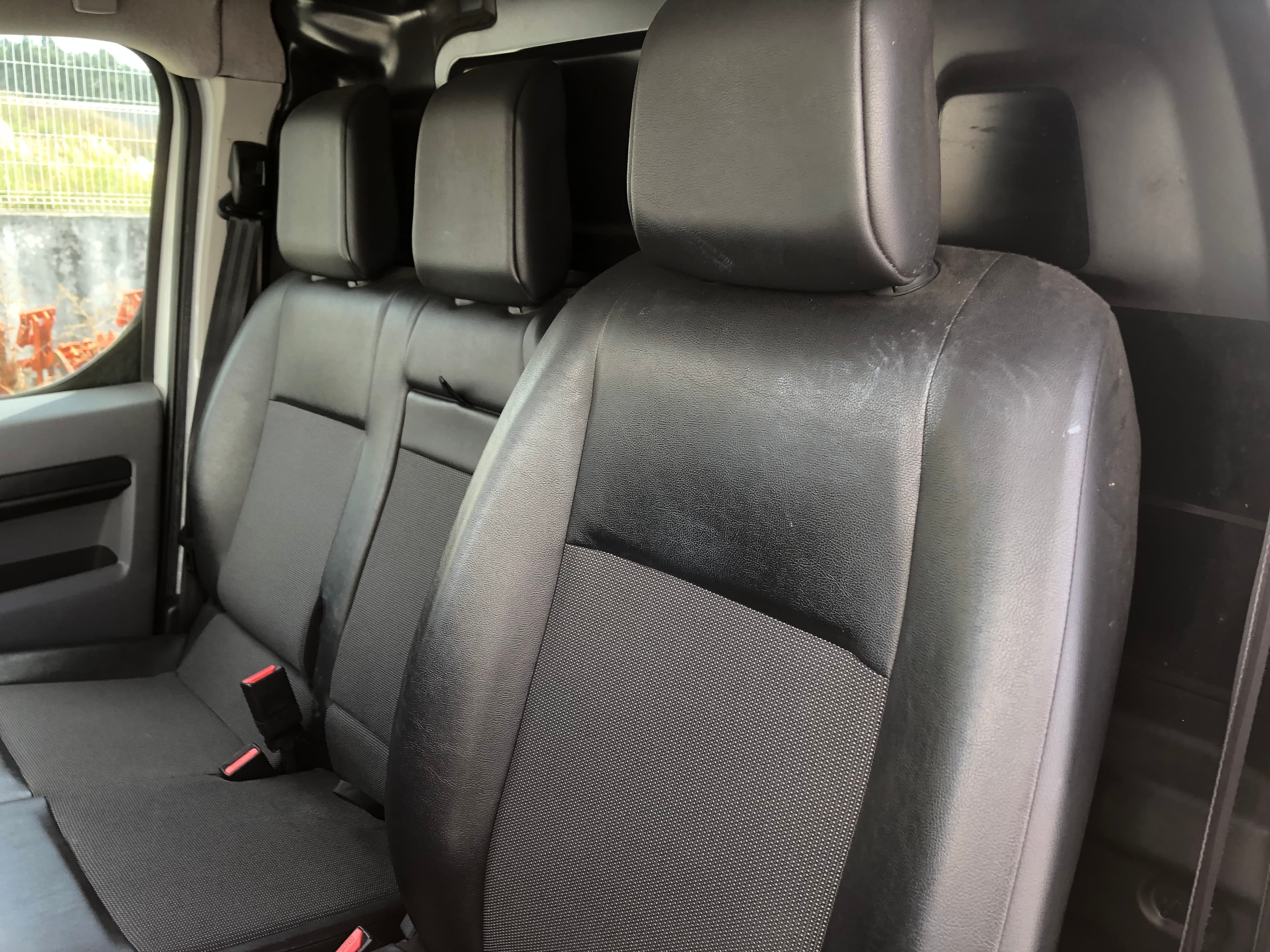Citroën Jumpy · Ano 2017 — image 23