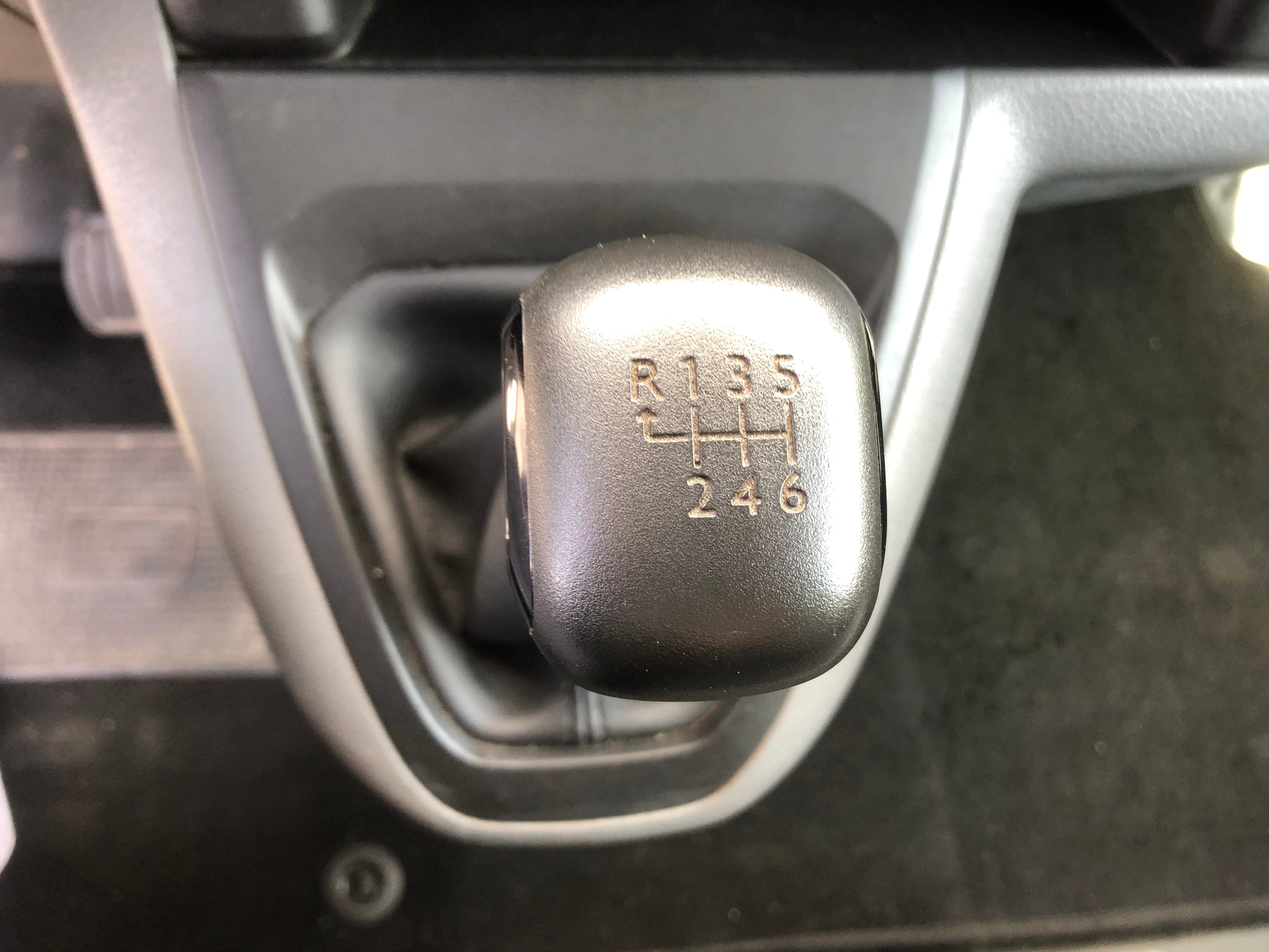 Citroën Jumpy · Ano 2017 — image 28