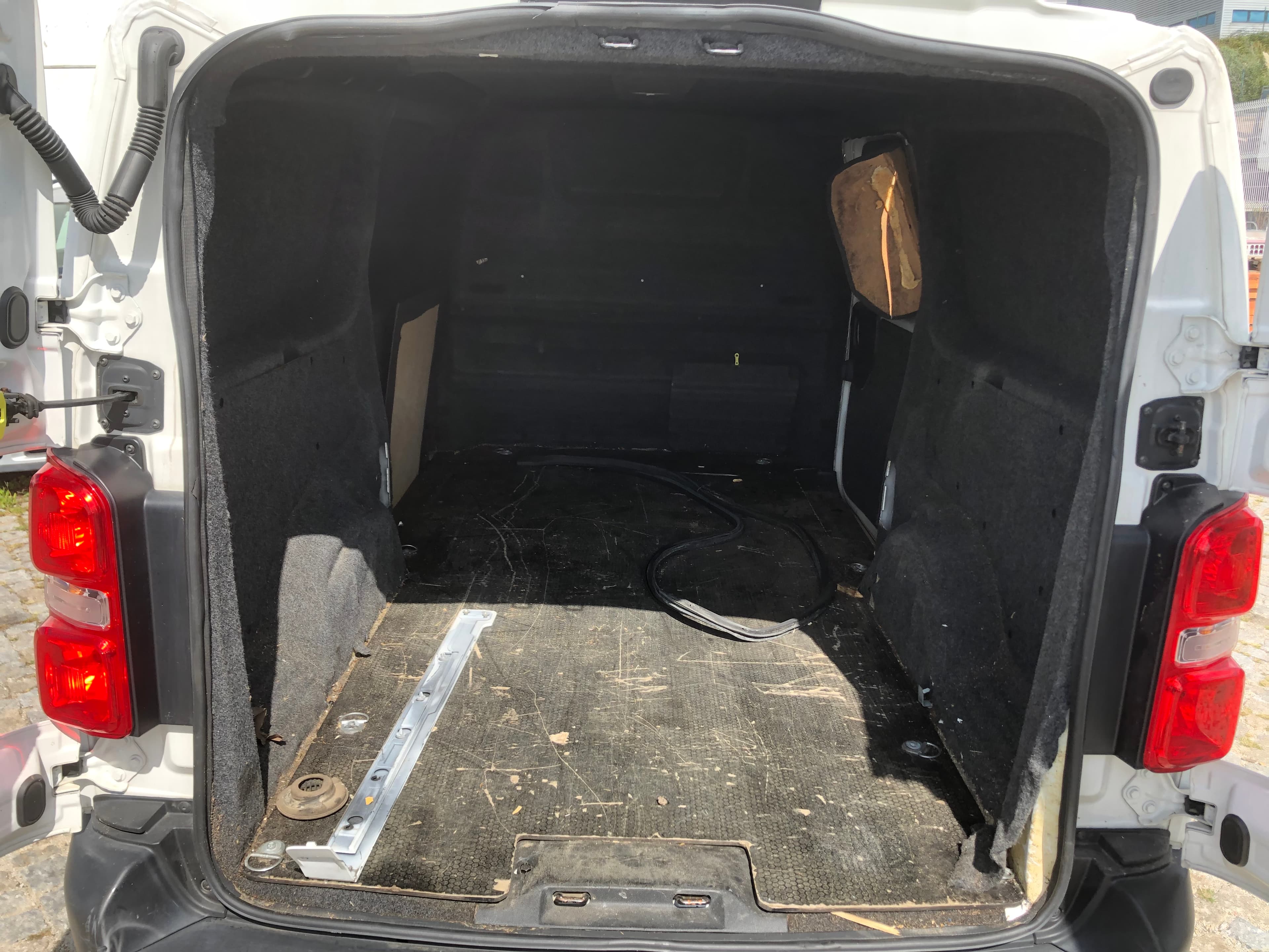 Citroën Jumpy · Ano 2017 — image 8