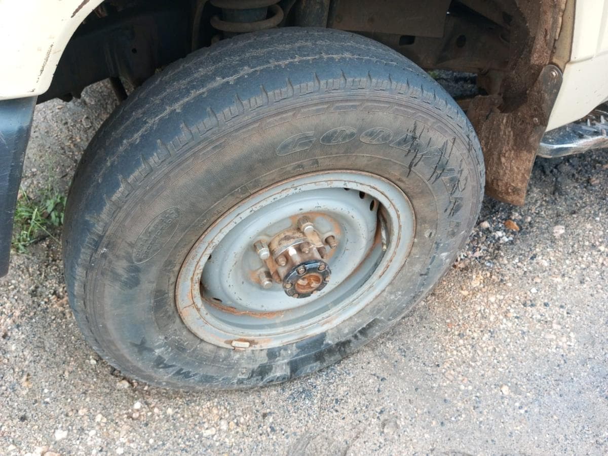 Toyota Landcruiser — imagem 5