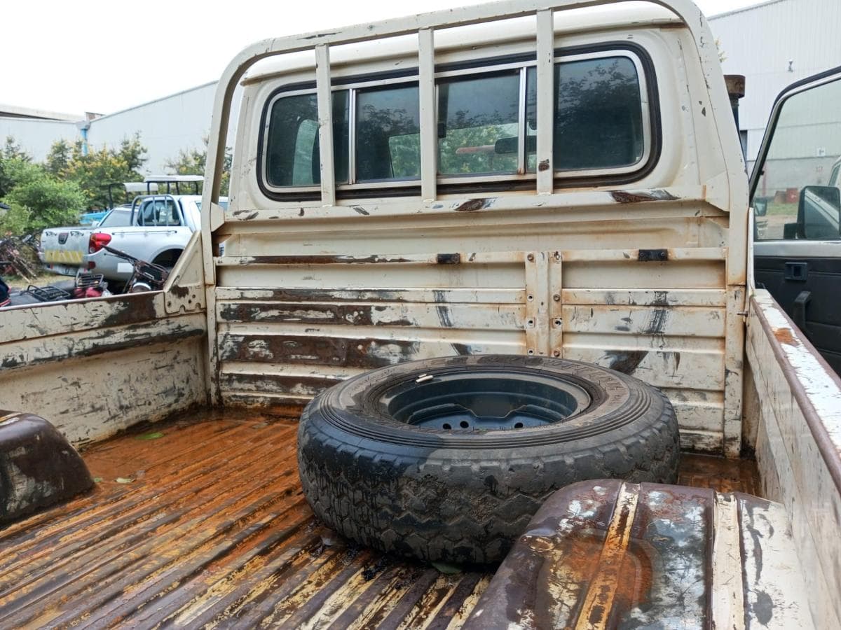 Toyota Landcruiser — imagem 4