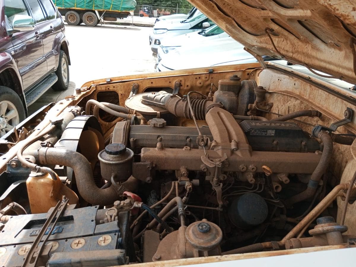 Toyota Landcruiser — imagem 4