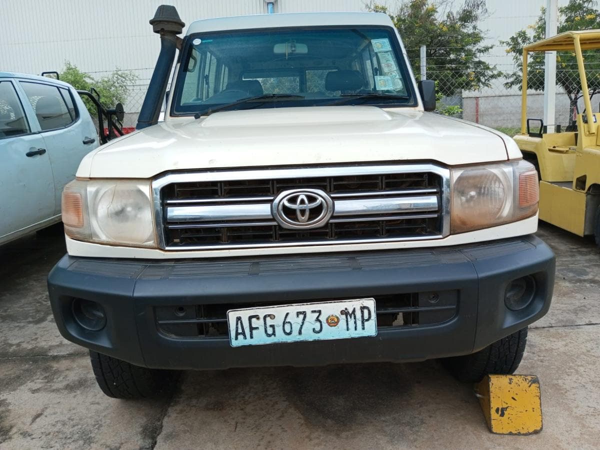 Toyota Landcruiser — imagem 2