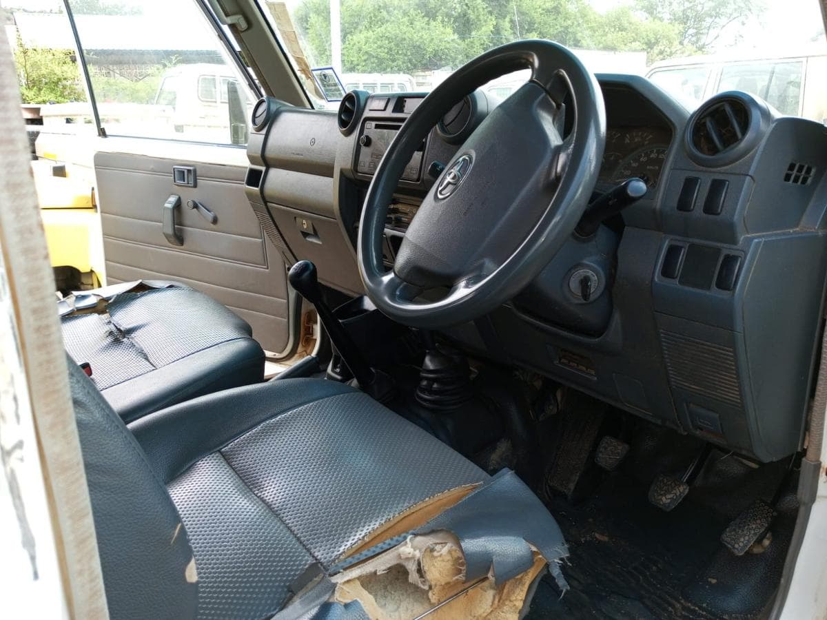 Toyota Landcruiser — imagem 6