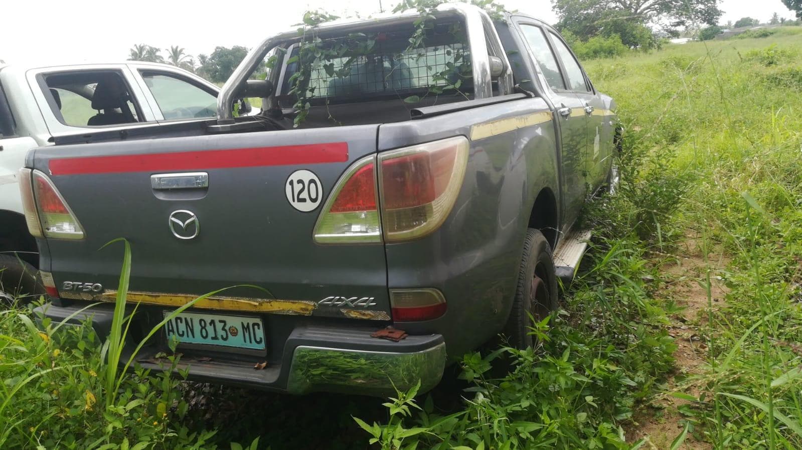 Mazda BT50 — imagem 9