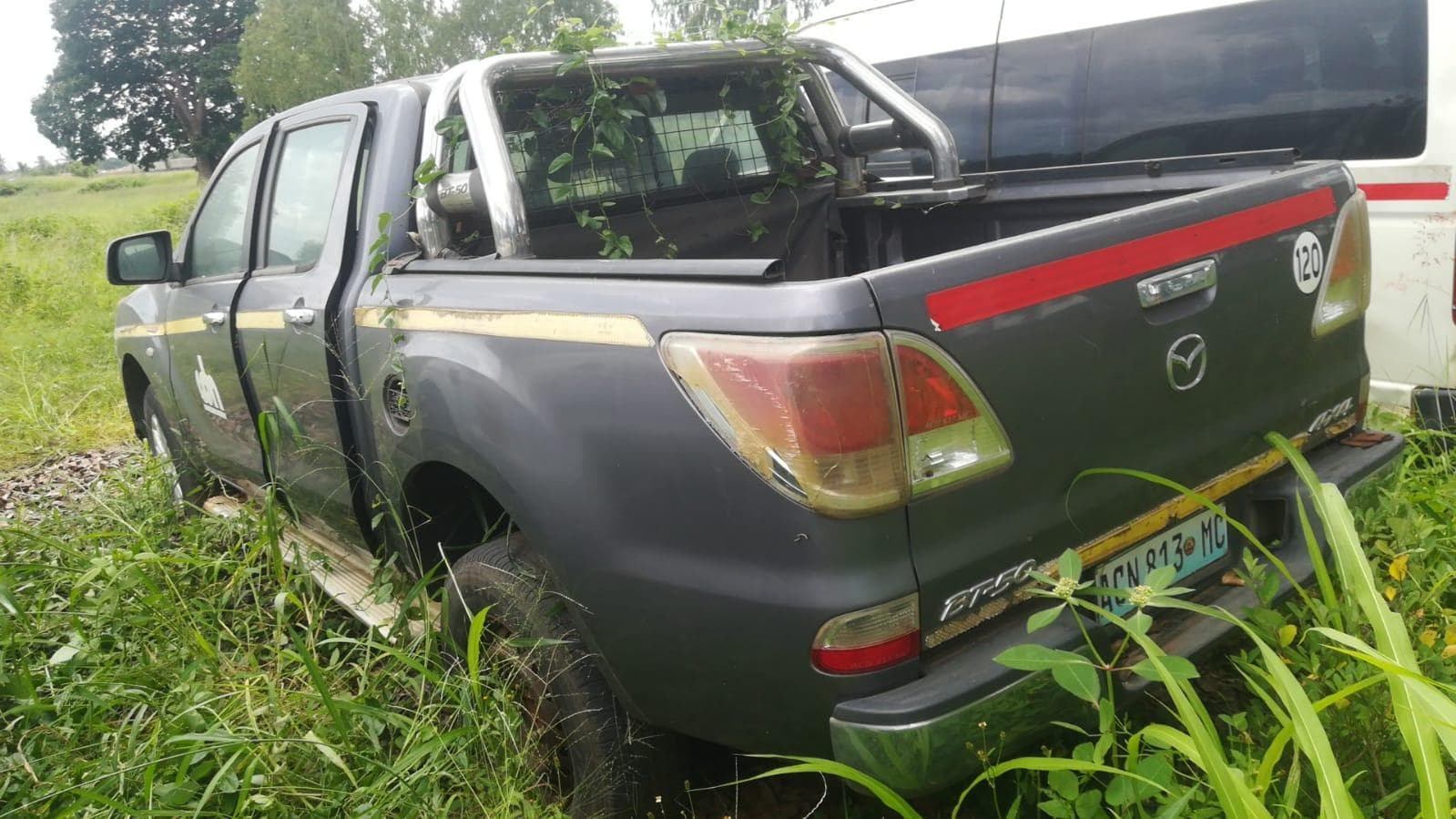 Mazda BT50 — imagem 7