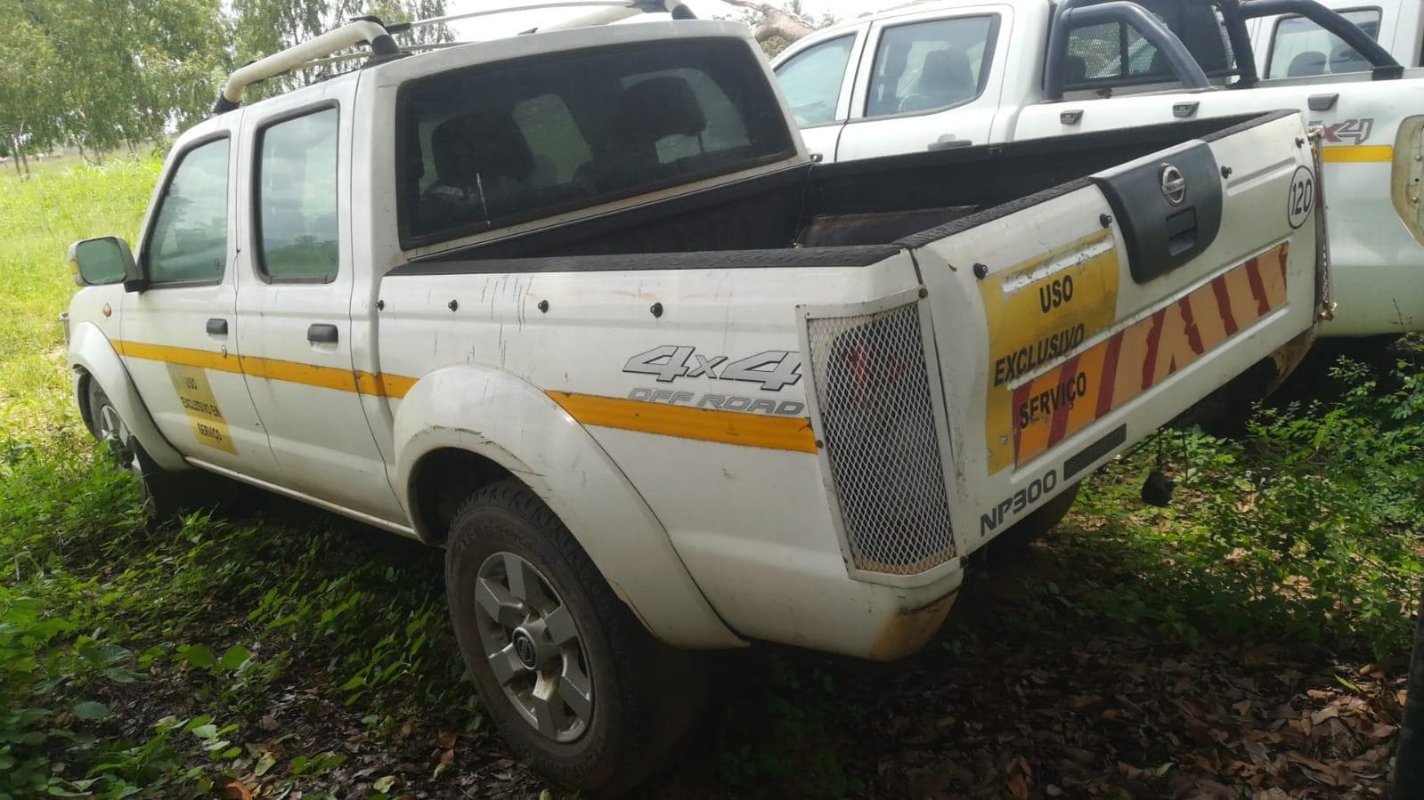 Nissan Hardbody — imagem 7